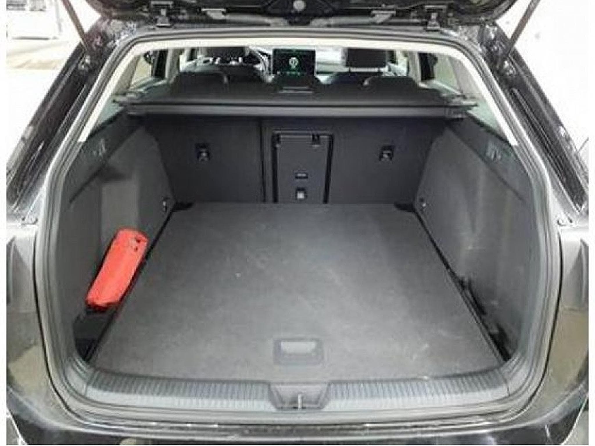 VW Golf (2025) - Photo 4