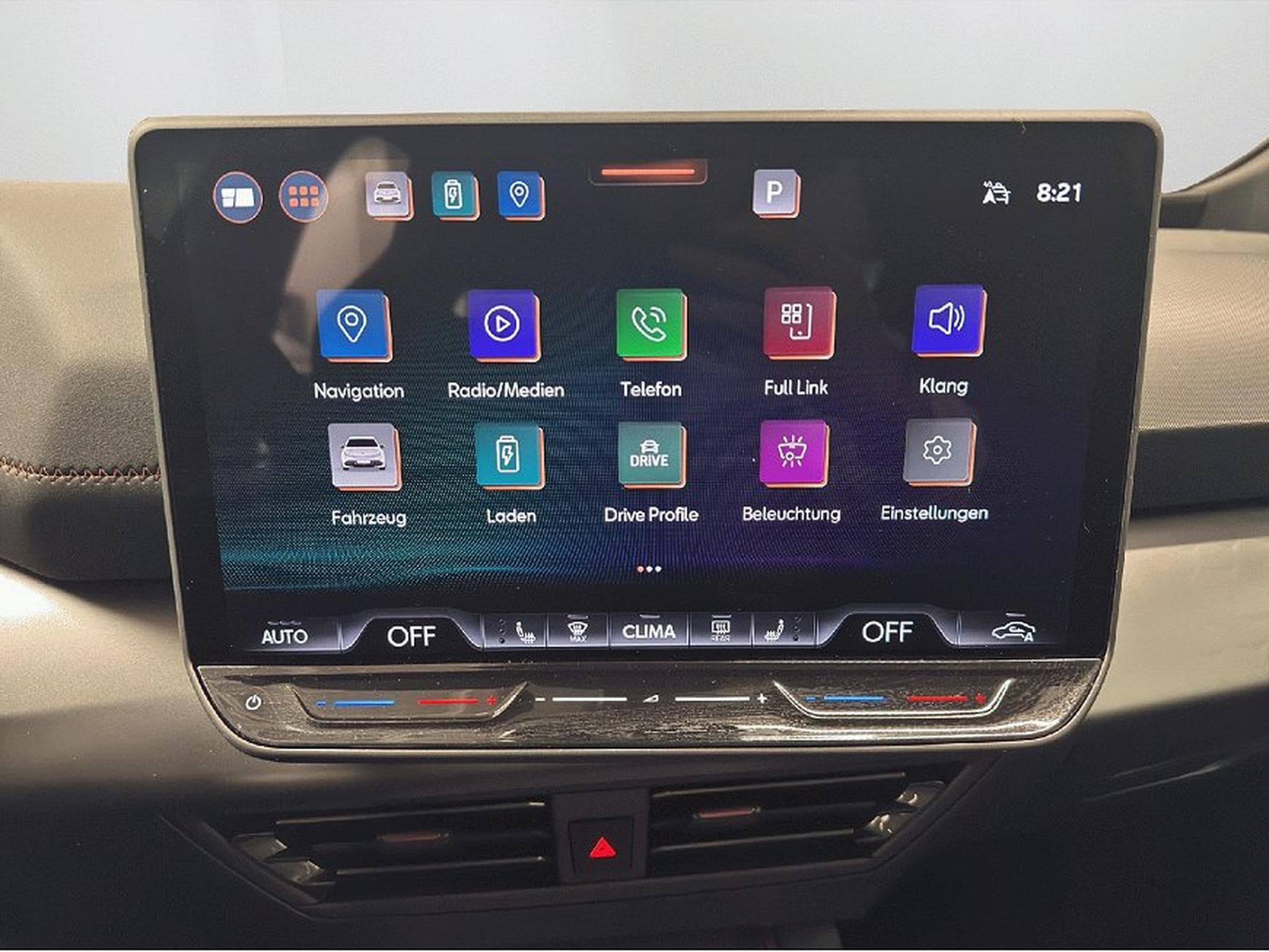 Cupra Born (2025) - Photo 13