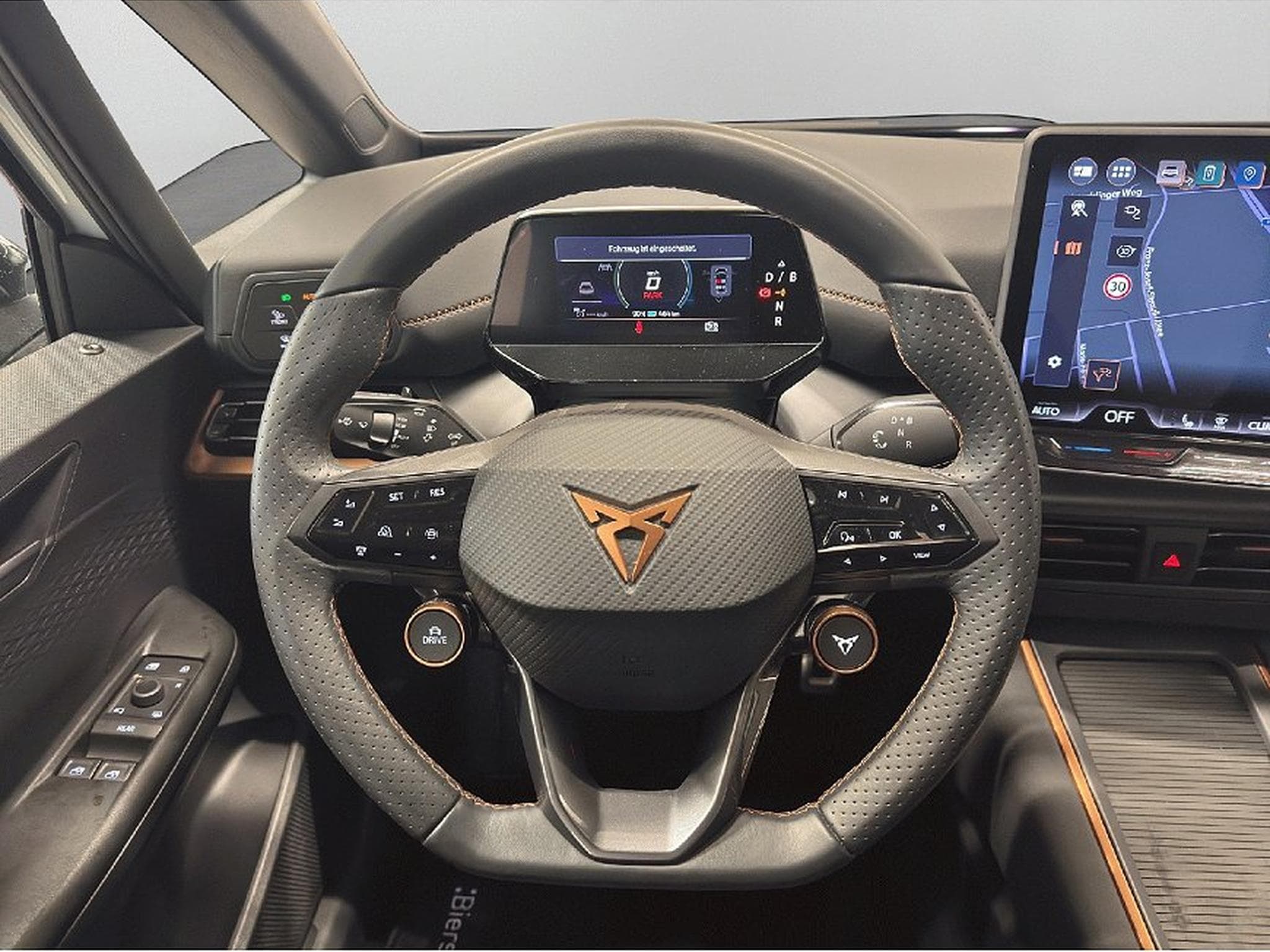 Cupra Born (2025) - Photo 17