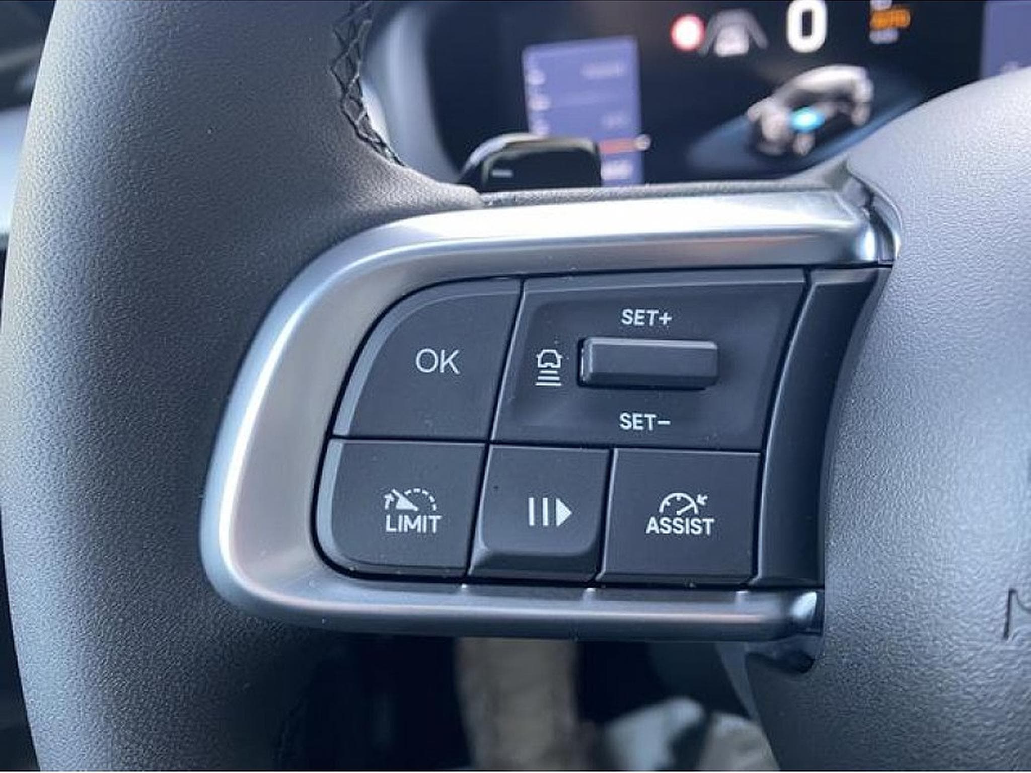 Jeep Wrangler (2026) - Photo 13