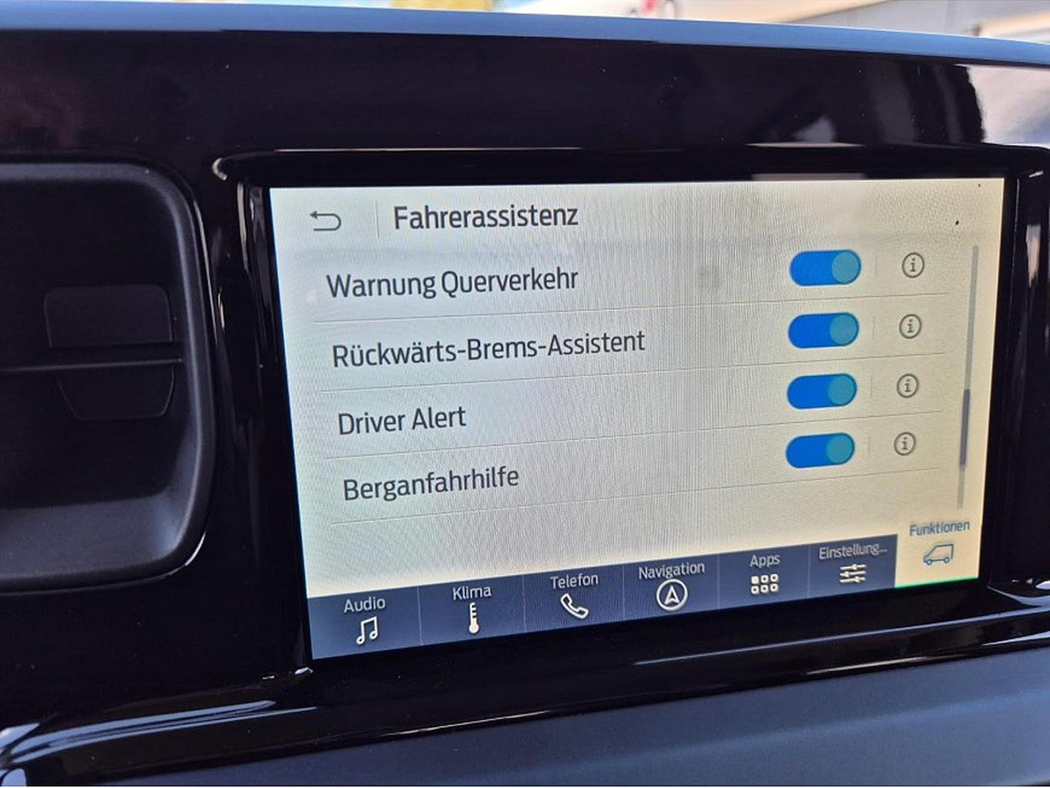 Ford Tourneo (2026) - Photo 22