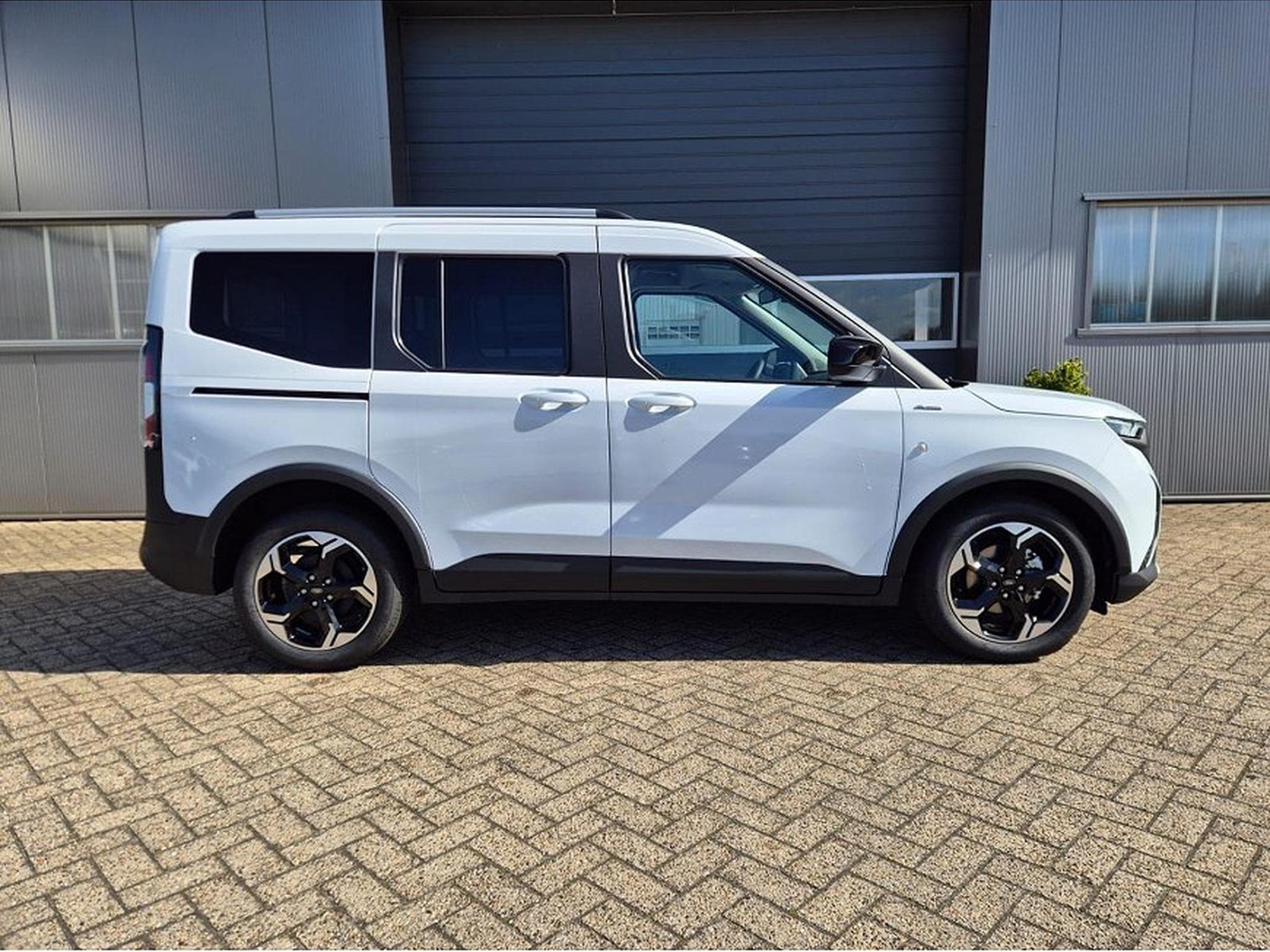 Ford Tourneo (2026) - Photo 6