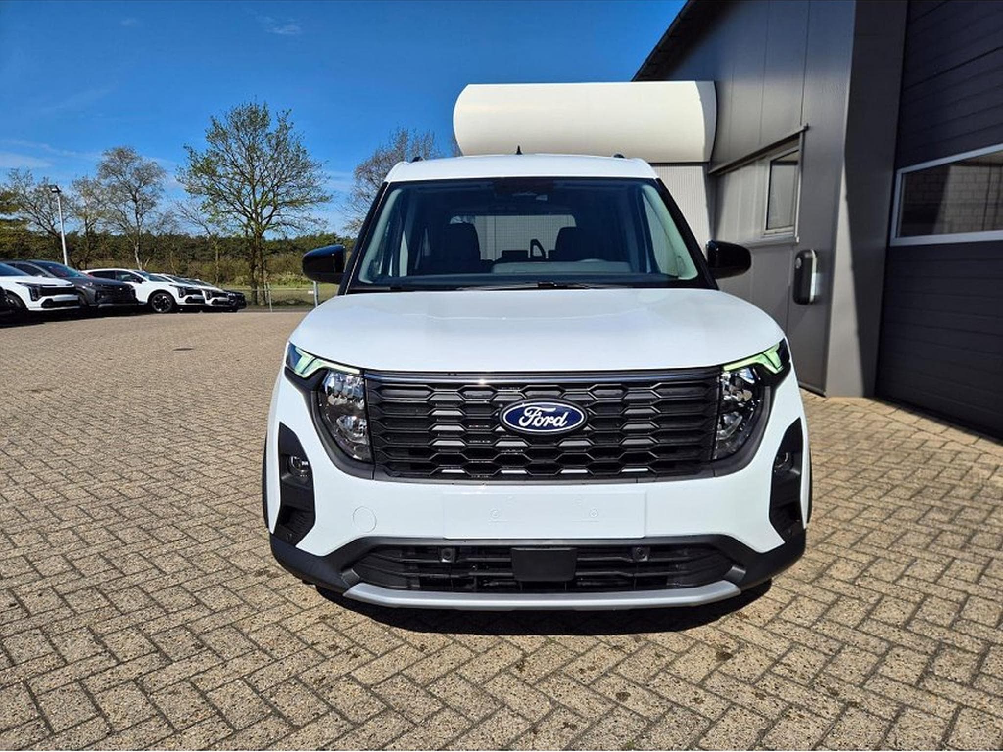 Ford Tourneo (2026) - Photo 8