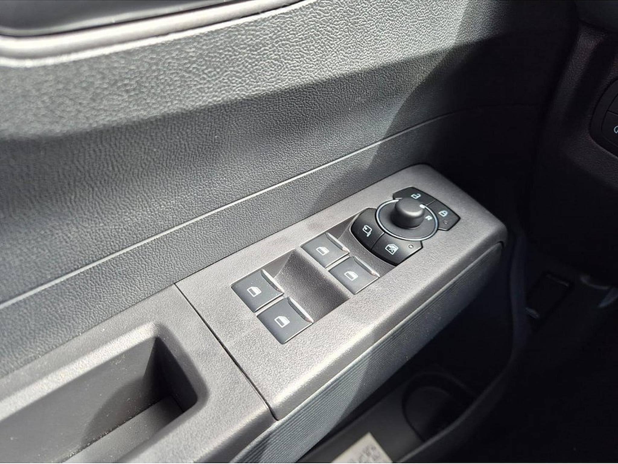 Ford Tourneo (2026) - Photo 14