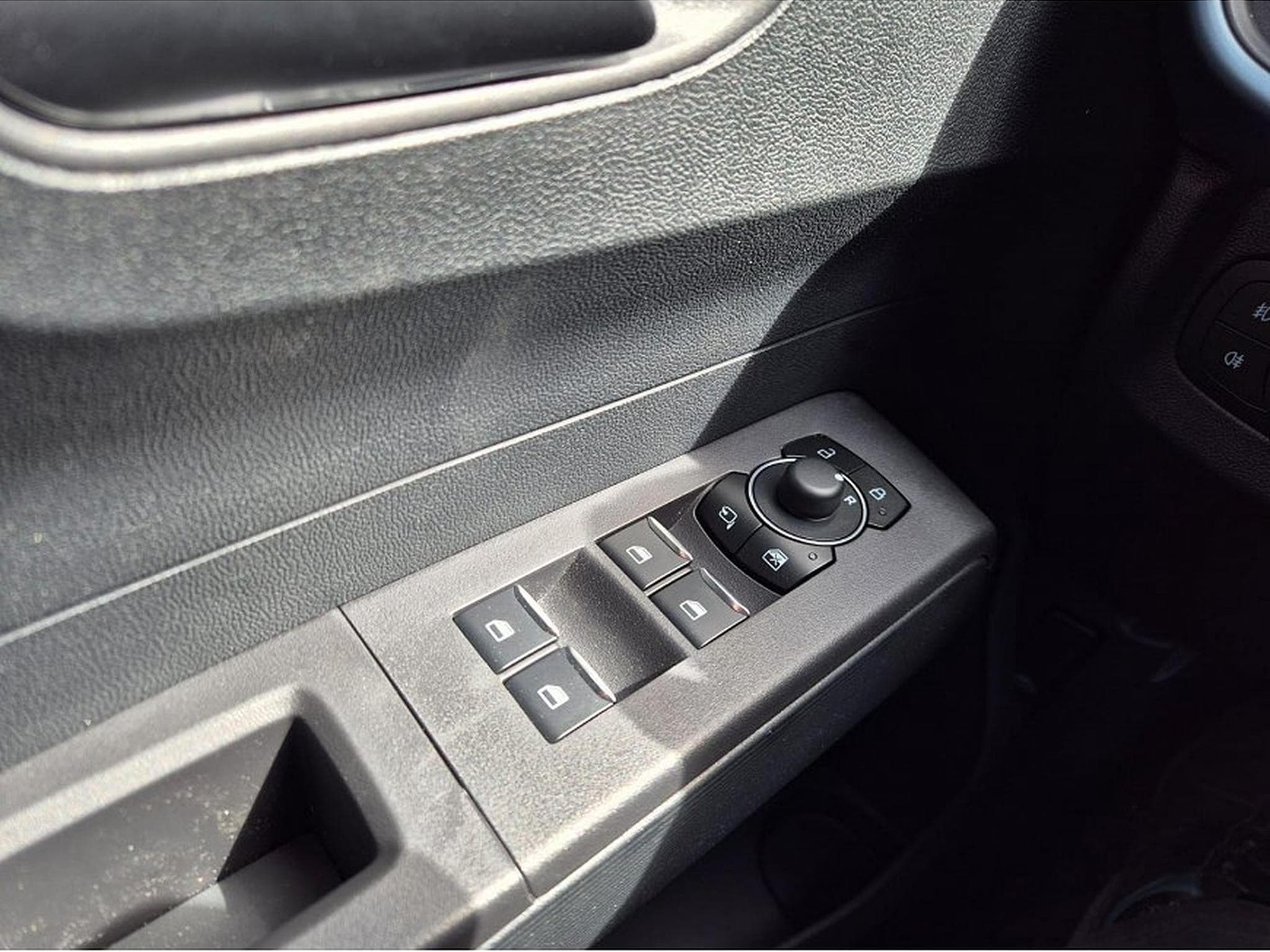 Ford Tourneo (2026) - Photo 14