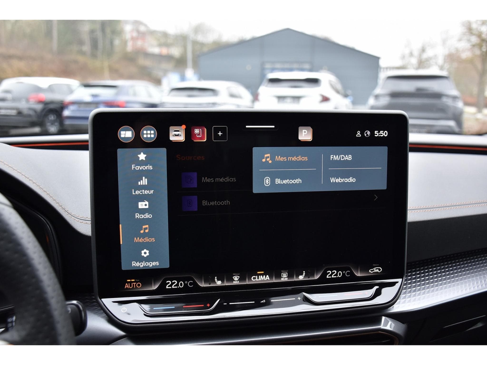 Cupra Leon ST 1.5 eTSI DSG ACC LANE CAM SG CHFF NEUVE (2026) - Photo 10