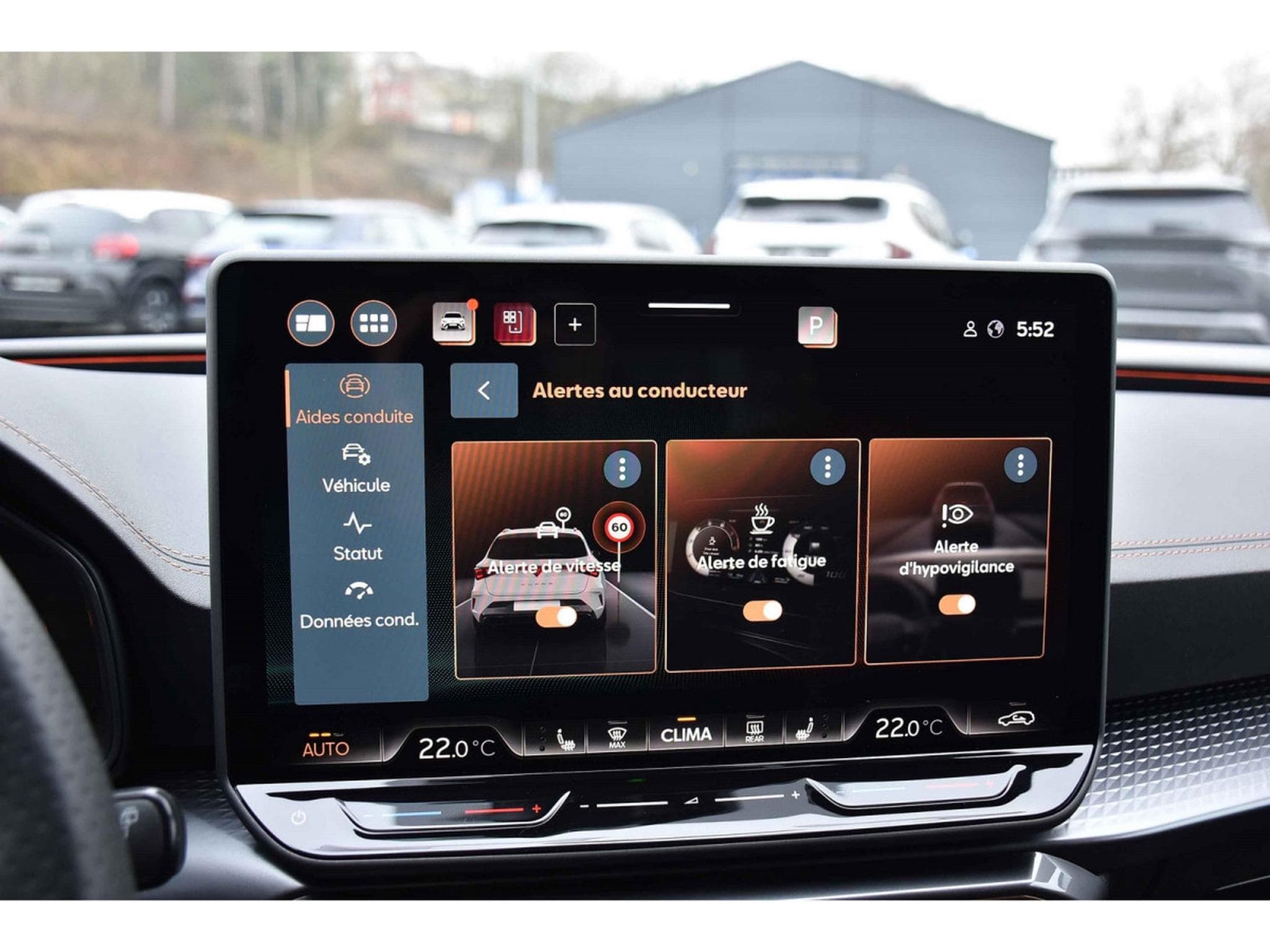 Cupra Leon ST 1.5 eTSI DSG ACC LANE CAM SG CHFF NEUVE (2026) - Photo 15