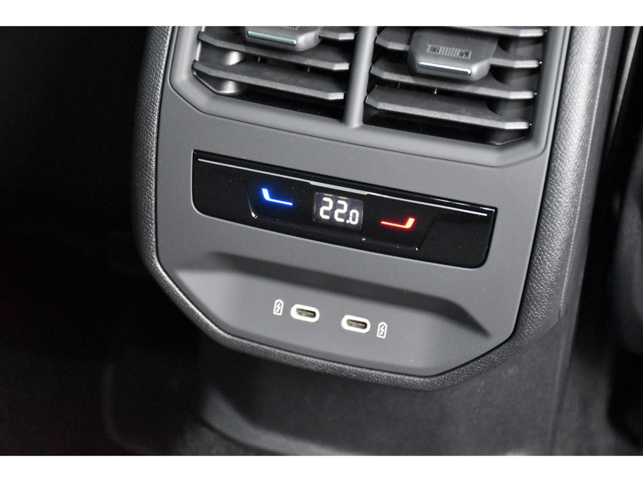 Cupra Leon ST 1.5 eTSI DSG ACC LANE CAM SG CHFF NEUVE (2026) - Photo 23