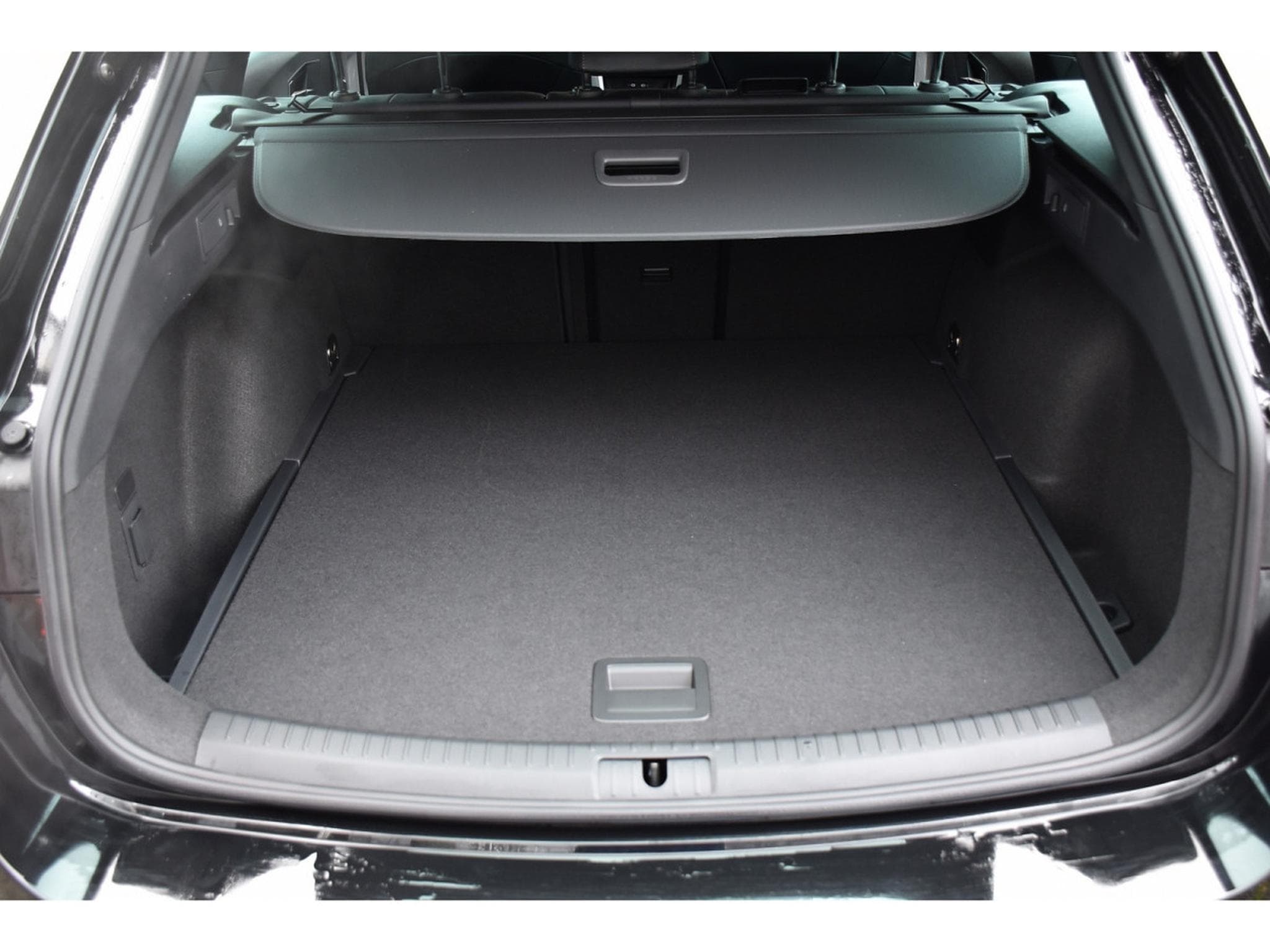 Cupra Leon ST 1.5 eTSI DSG ACC LANE CAM SG CHFF NEUVE (2026) - Photo 25