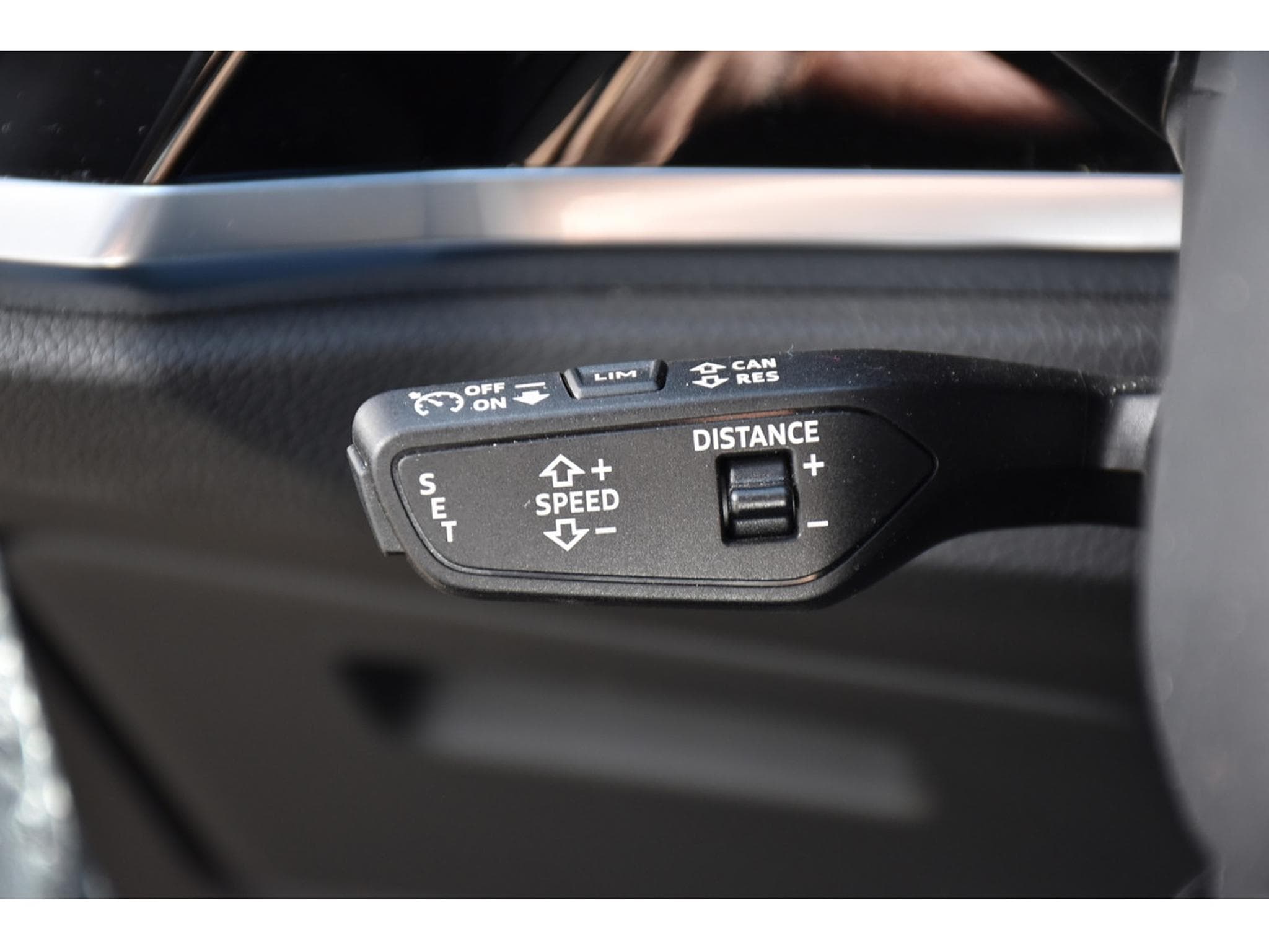 Audi Q3 Sportback 45 TFSIe S-Tronic CUIR ACC LANE SIDE CAM 1° MAIN (2022) - Photo 20