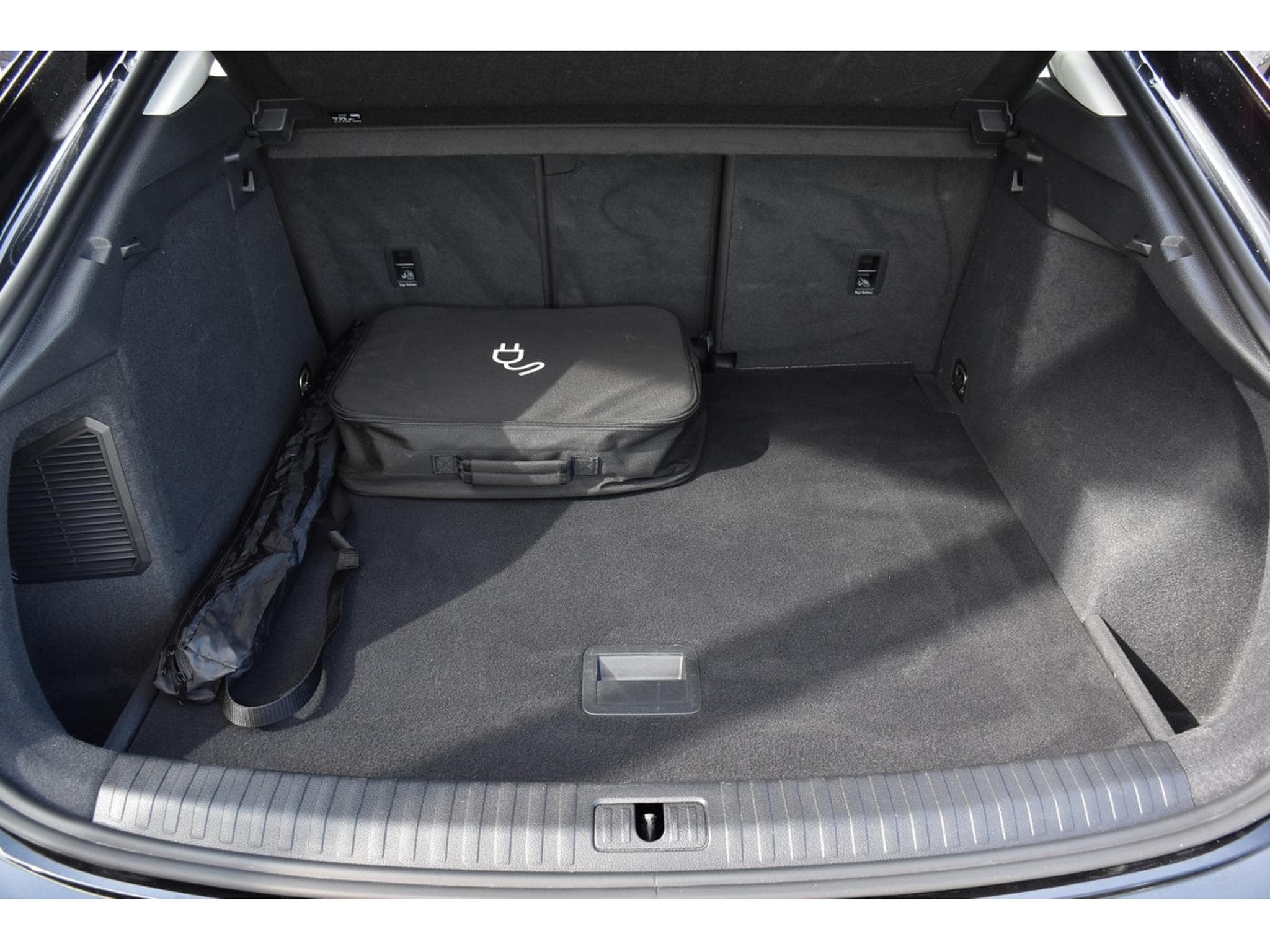 Audi Q3 Sportback 45 TFSIe S-Tronic CUIR ACC LANE SIDE CAM 1° MAIN (2022) - Photo 23