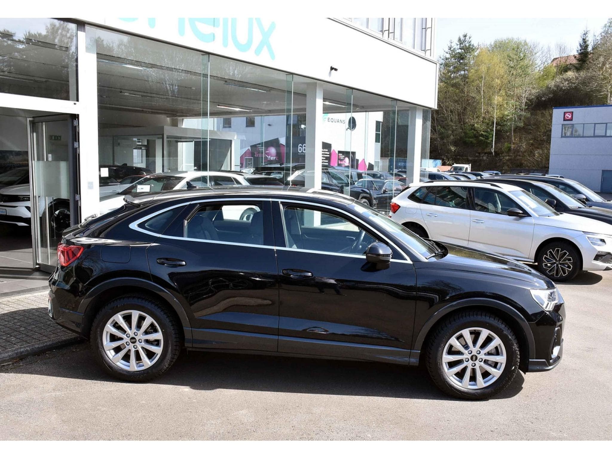 Audi Q3 Sportback 45 TFSIe S-Tronic CUIR ACC LANE SIDE CAM 1° MAIN (2022) - Photo 3