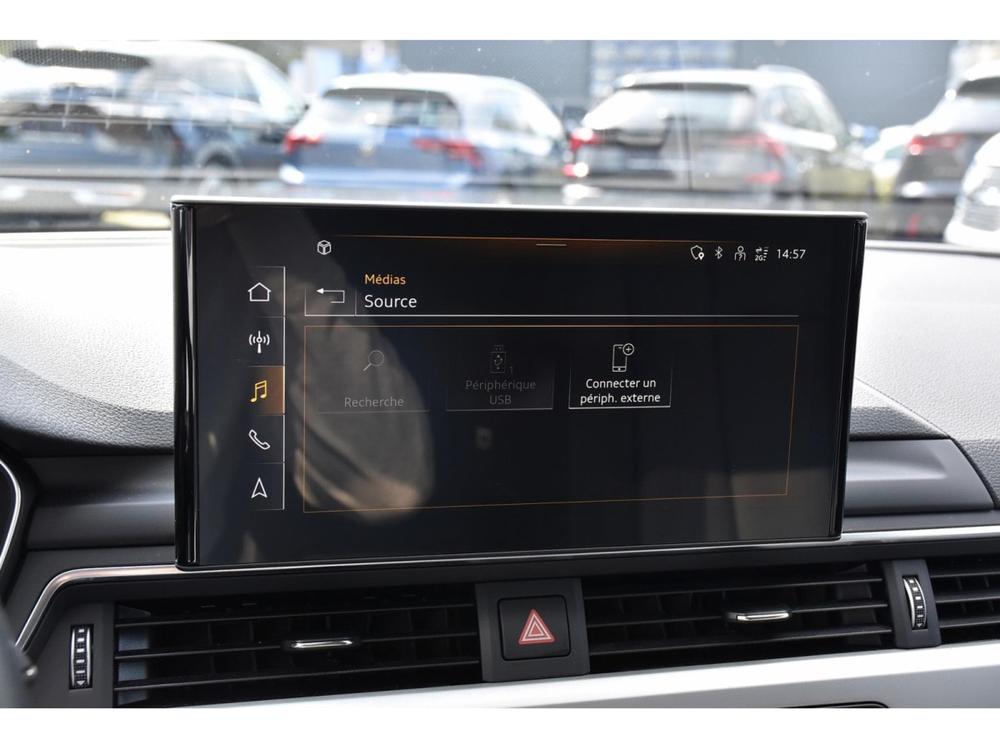 Audi A4 Avant 30 TDI S-Tronic CUIR LANE SIDE GPS CAM 1° MAIN (2022) - Photo 11