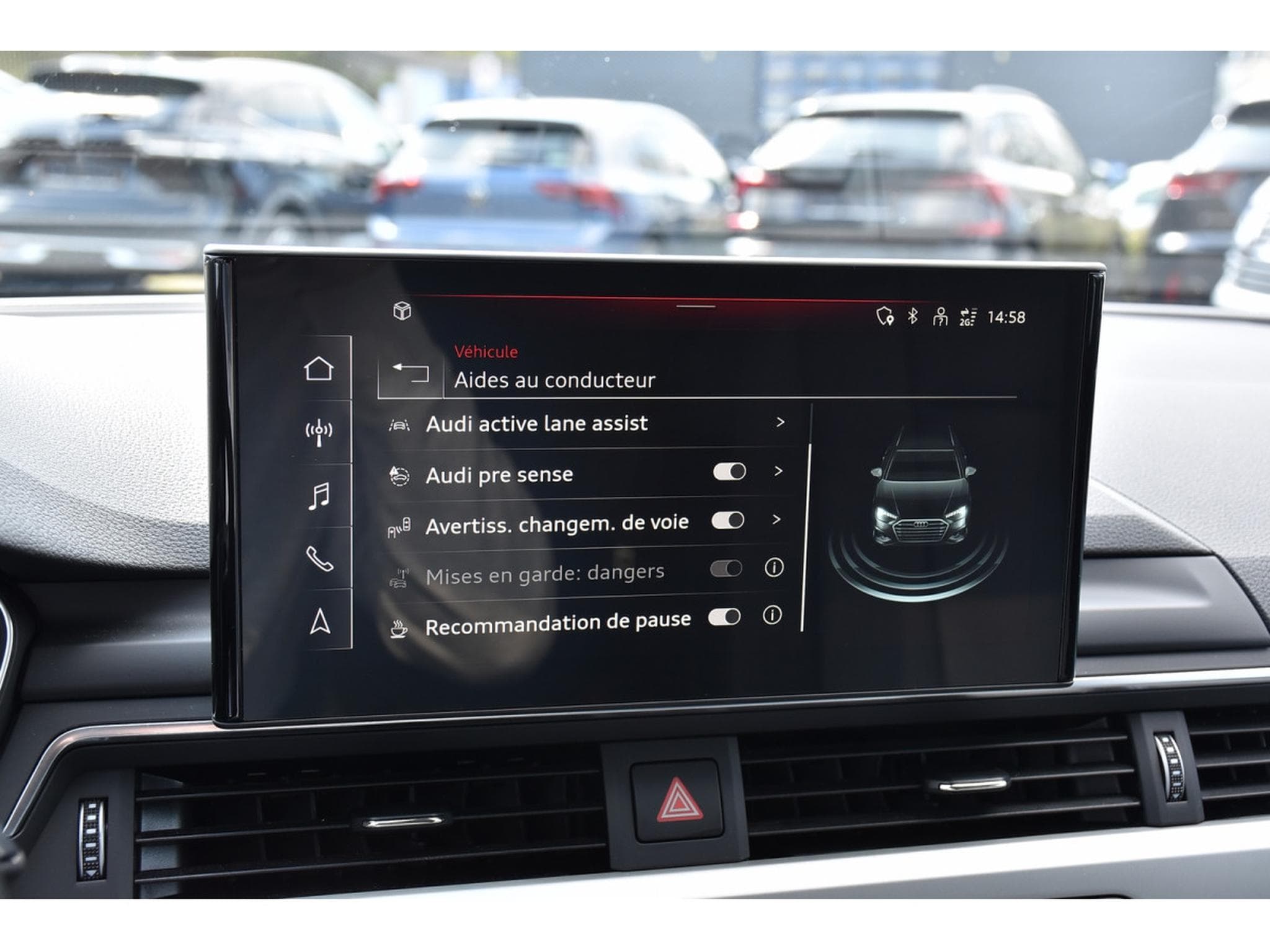 Audi A4 Avant 30 TDI S-Tronic CUIR LANE SIDE GPS CAM 1° MAIN (2022) - Photo 15