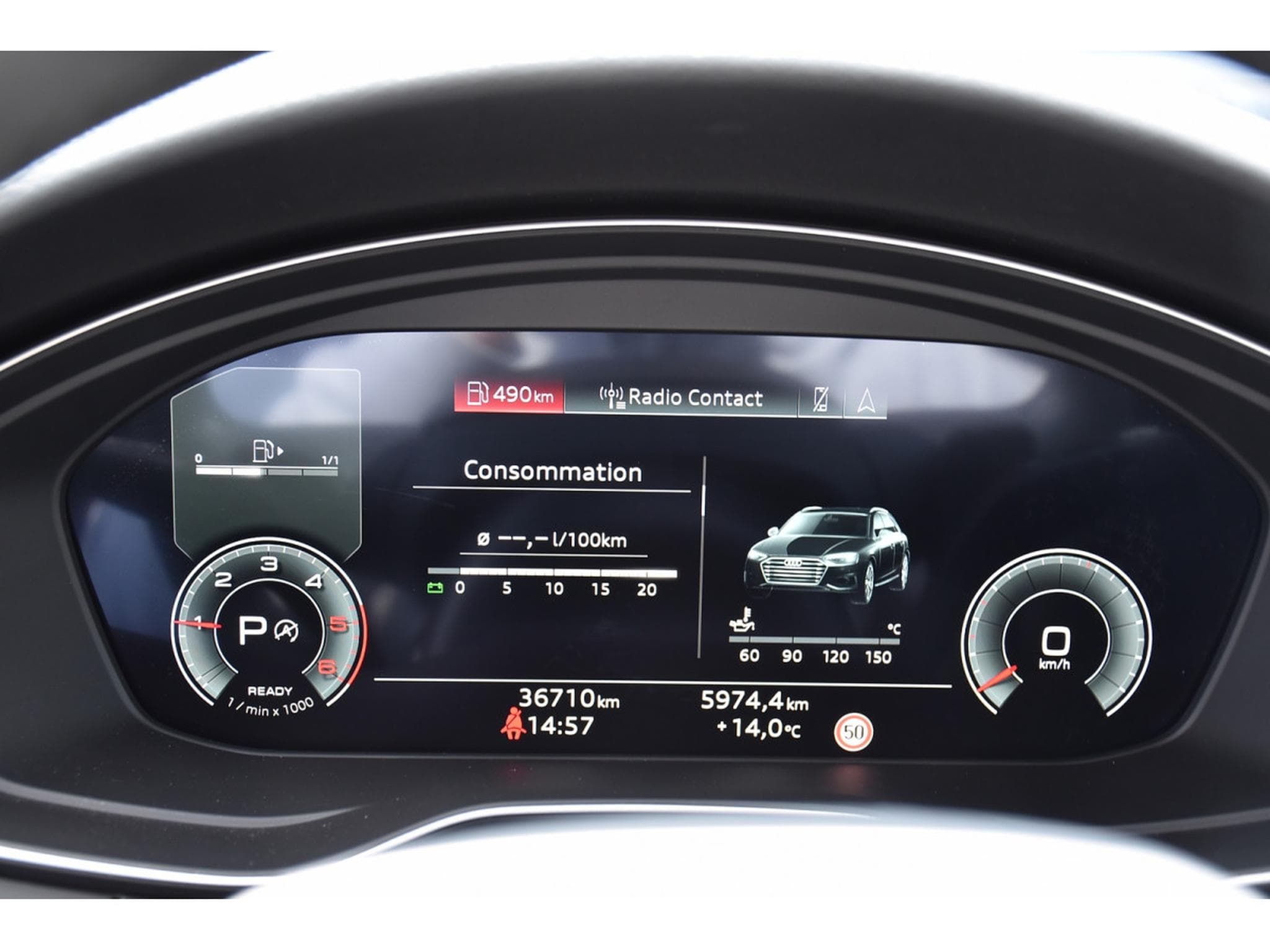 Audi A4 Avant 30 TDI S-Tronic CUIR LANE SIDE GPS CAM 1° MAIN (2022) - Photo 18