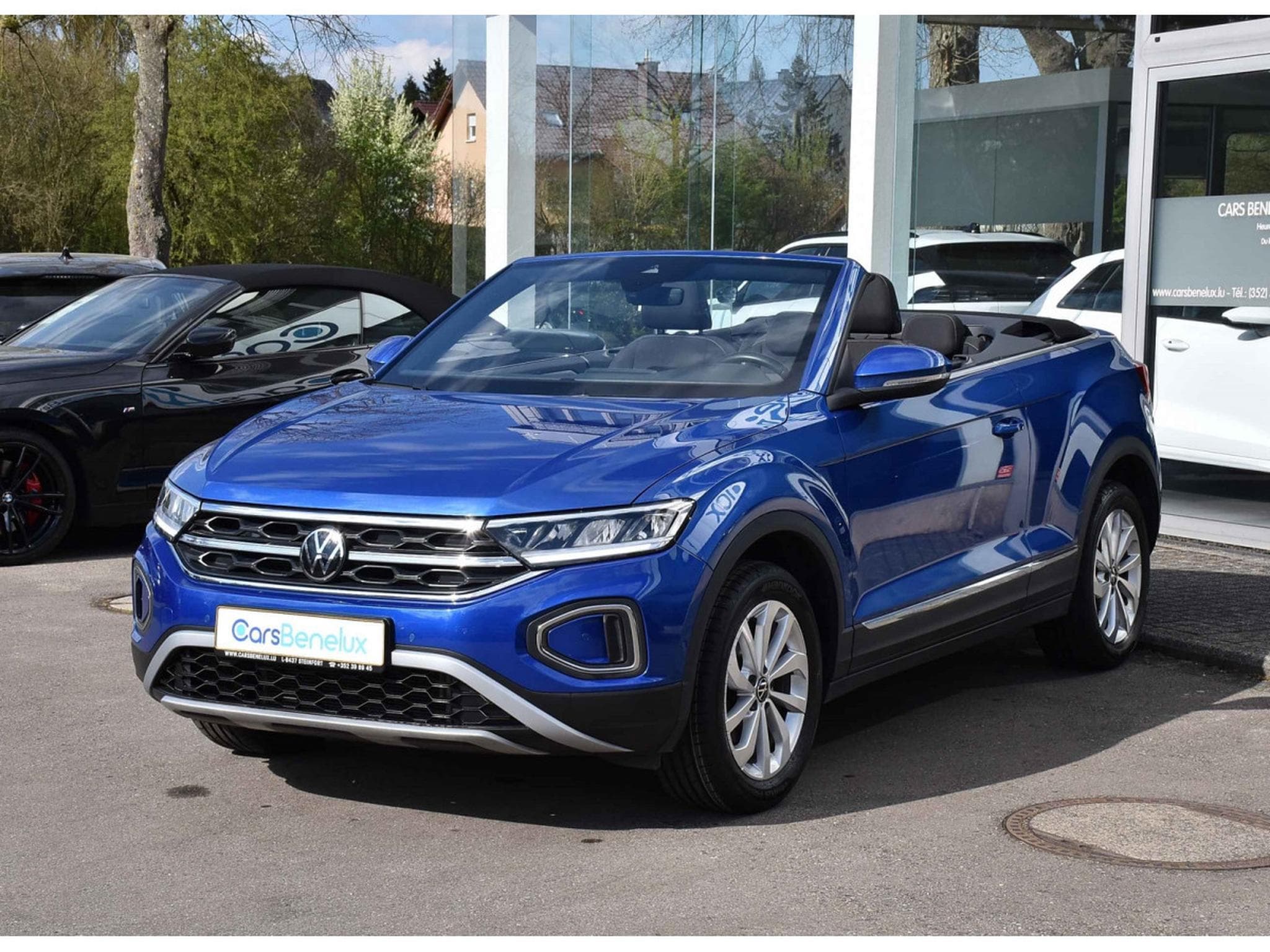 VW T-Roc Cabrio 1.5 TSI Style ACC LANE PACK HIVER GPS PARK CAM 1° M. (2022) - Photo 2