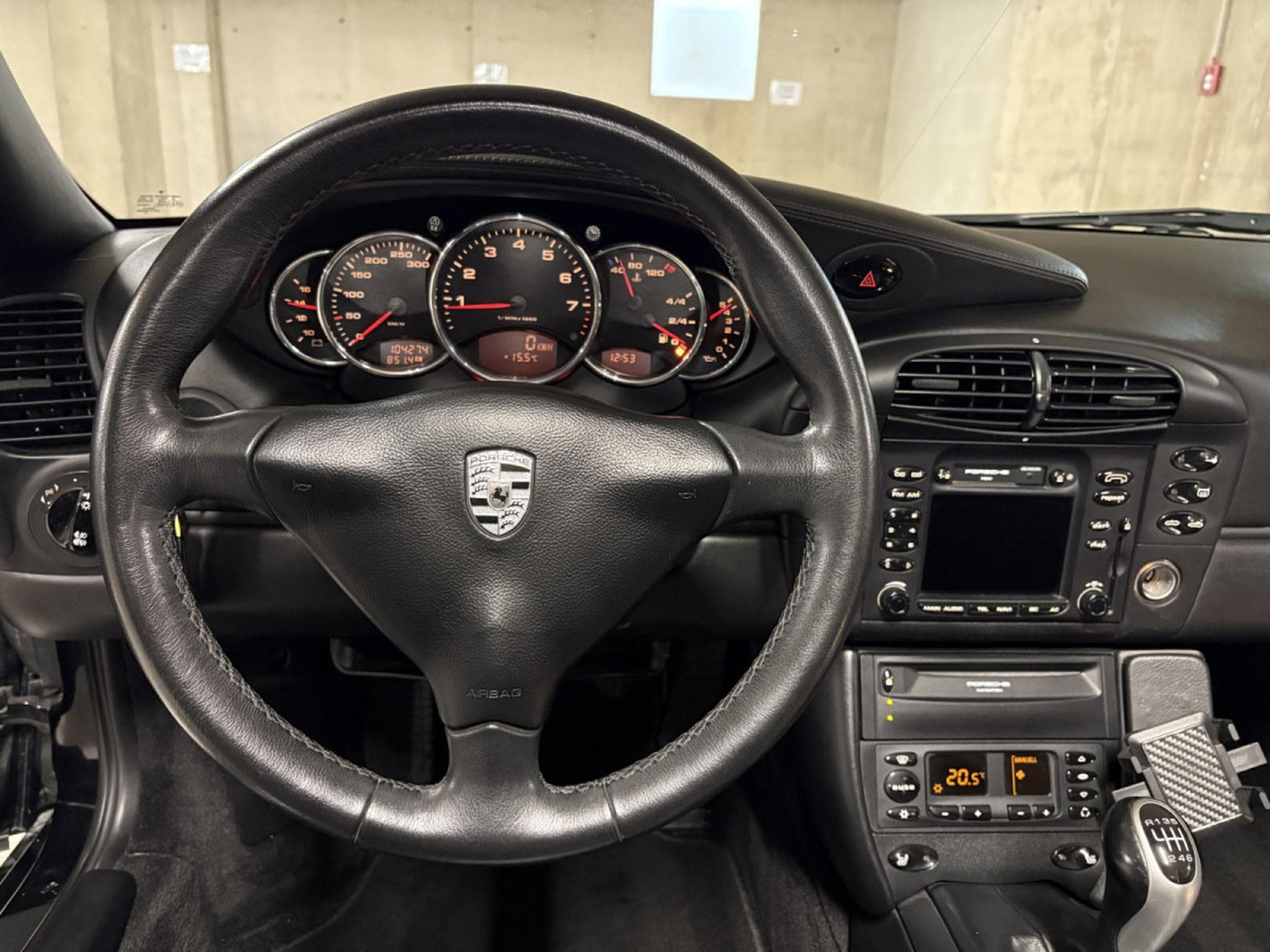 Porsche 911 CARRERA 4 CABRIOLET 3.4 FLAT6 / BVM (2000) - Photo 24