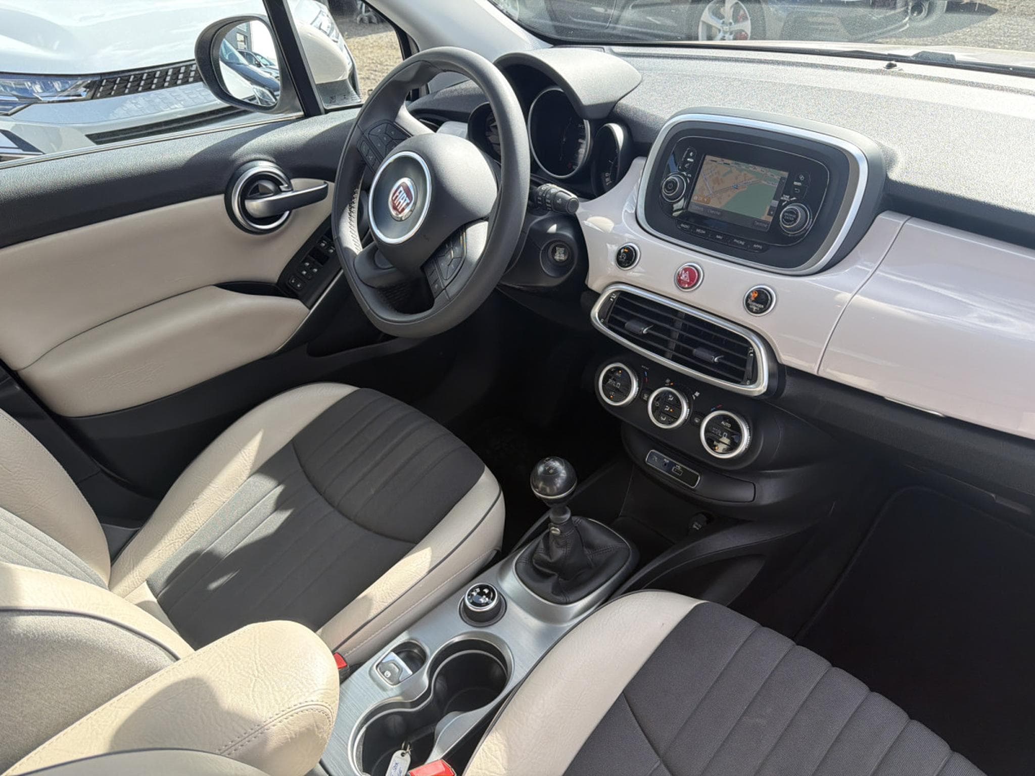 Fiat 500X 1.4T 136CV BM6 (2016) - Photo 11