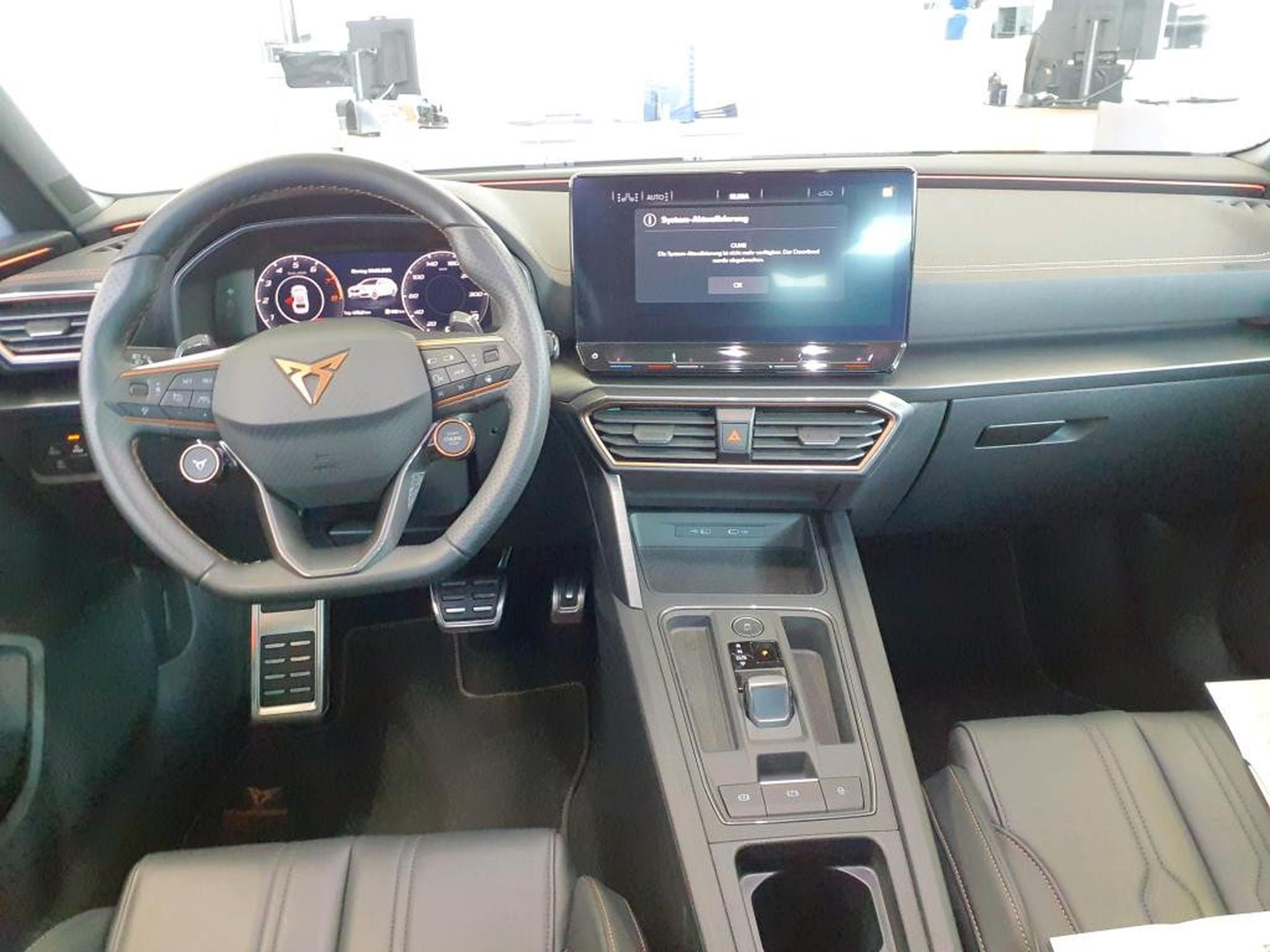 Cupra Leon VZ CUP ST 2.0 TSI 310CV **VSS ** CUIR ** CARBONE* (2024) - Photo 7