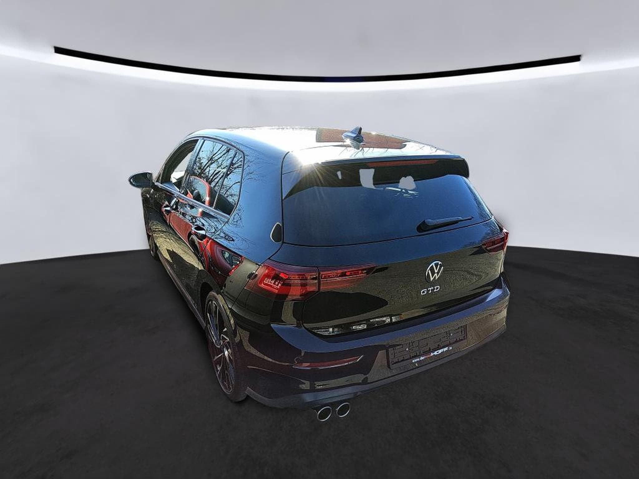 VW Golf GTD 2.0 TDI DSG7 200 CV *PANO* MATRIX * HARMAN * (2024) - Photo 4