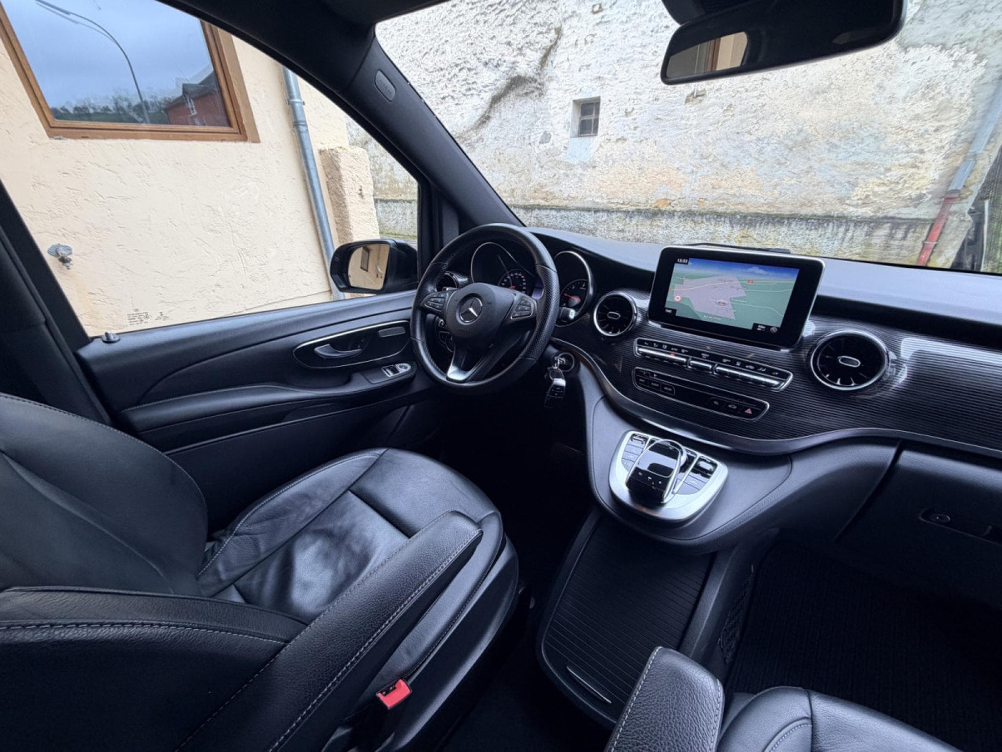 Mercedes V 250 d Avangarde Pack-Sport EXTRA LONG 360°  8 Places 190cv (2020) - Photo 8