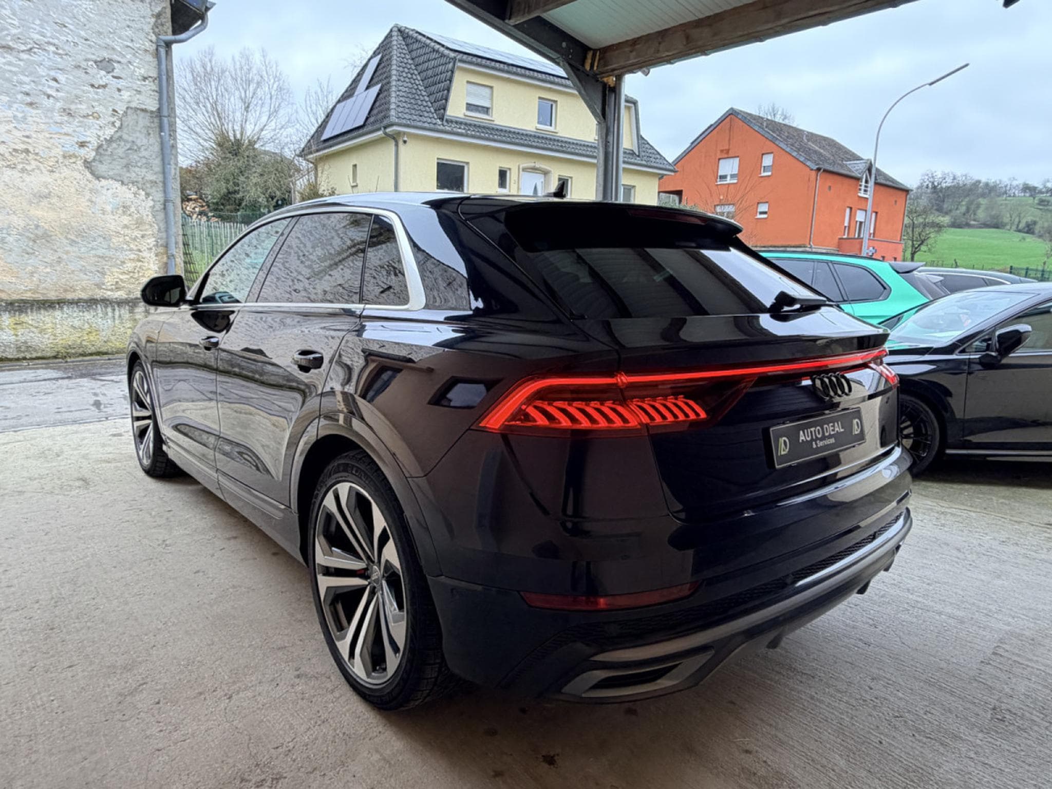 Audi Q8 50TDI Quattro Tiptronic 3xS-Line Panorama Camera 360° 286cv (2019) - Photo 5