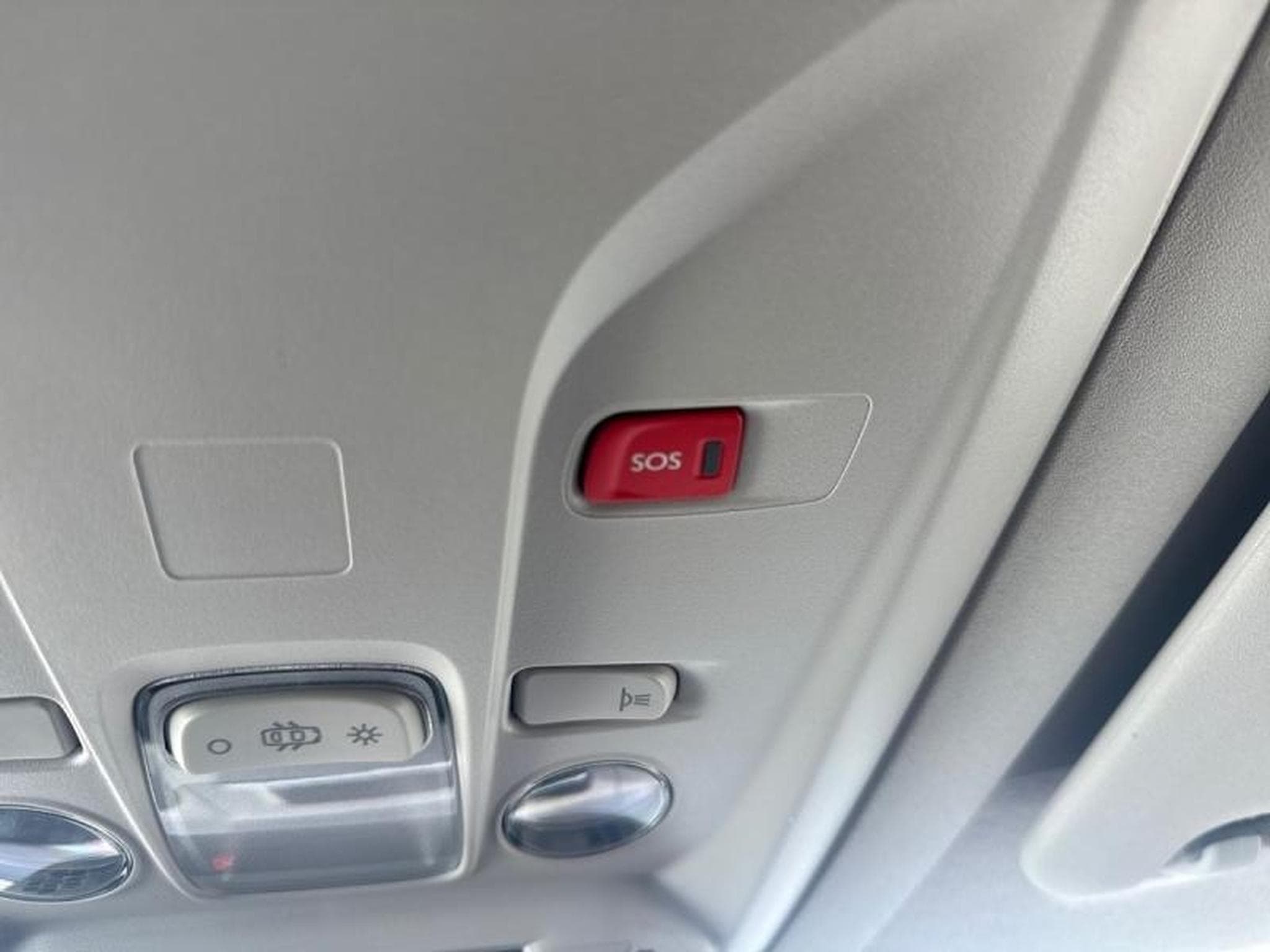 PEUGEOT Rifter 1.2 PureTech 110ch S&S Standard Active (2021) - Photo 11