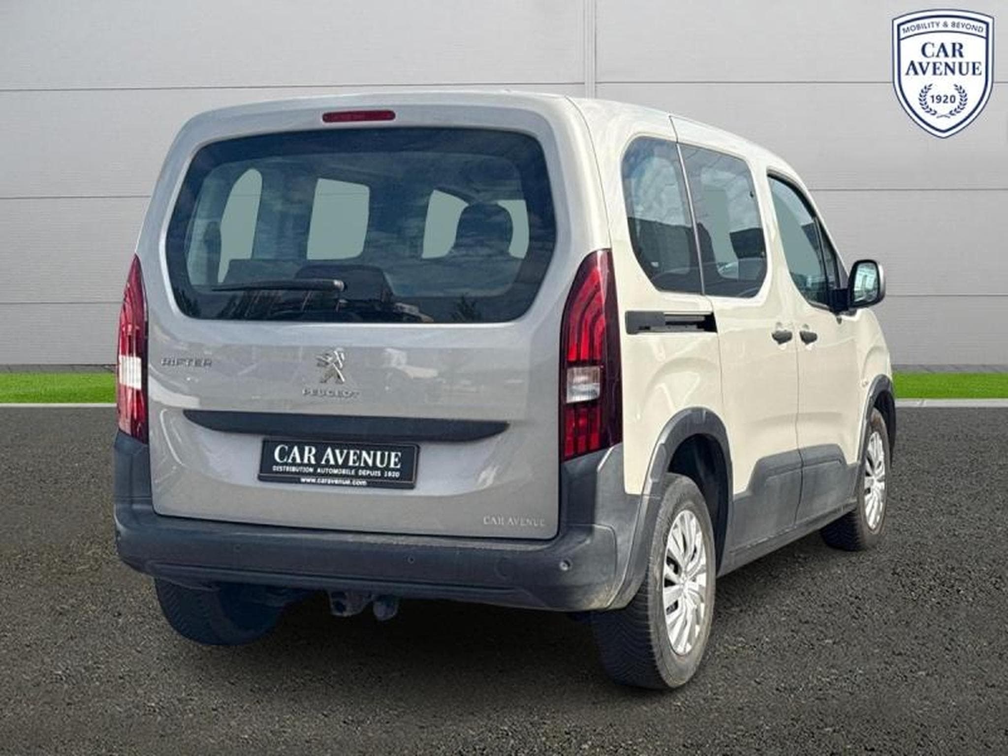 PEUGEOT Rifter 1.2 PureTech 110ch S&S Standard Active (2021) - Photo 3