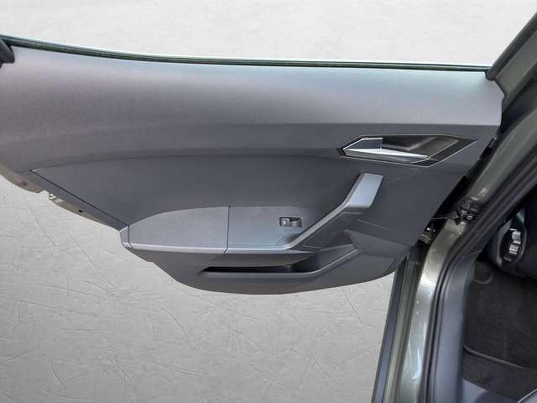 SEAT Arona 1,5 DSG Xperience/Navi/Kamera/5-J Garantie (2025) - Photo 26