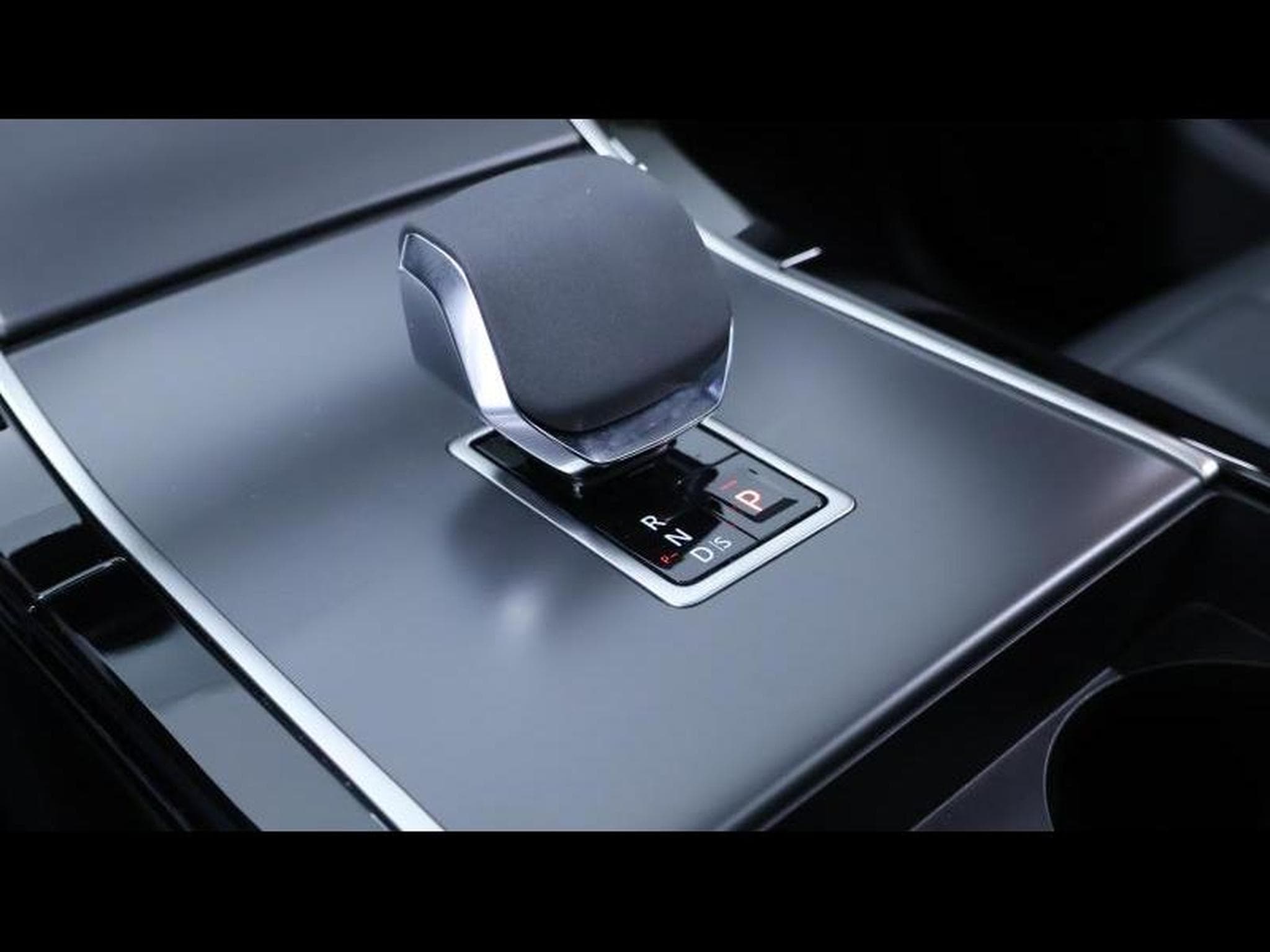 Land-Rover Range Rover Evoque D200 Dynamic SE AWD Auto (2024) - Photo 18