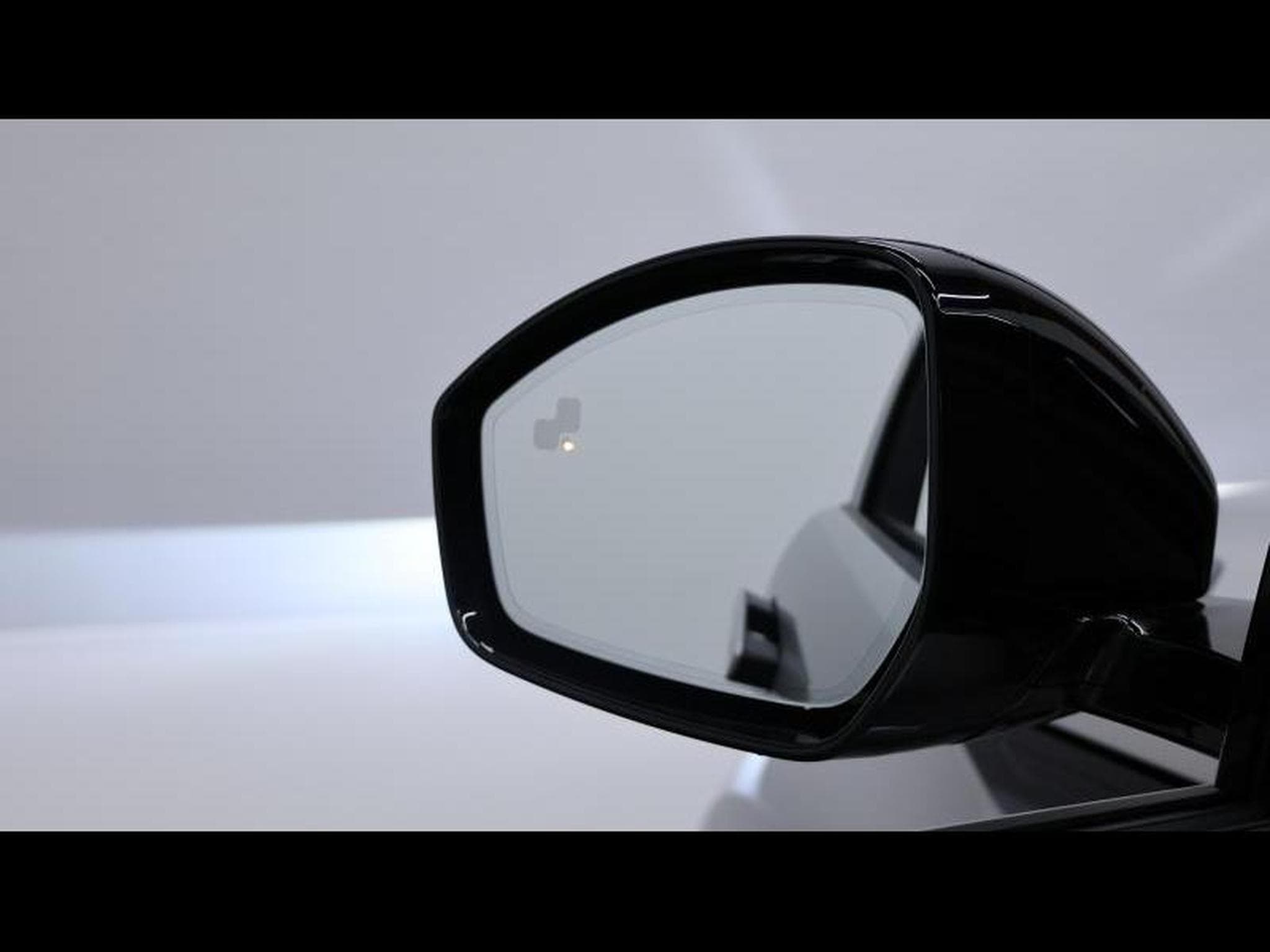 Land-Rover Range Rover Evoque D200 Dynamic SE AWD Auto (2024) - Photo 26