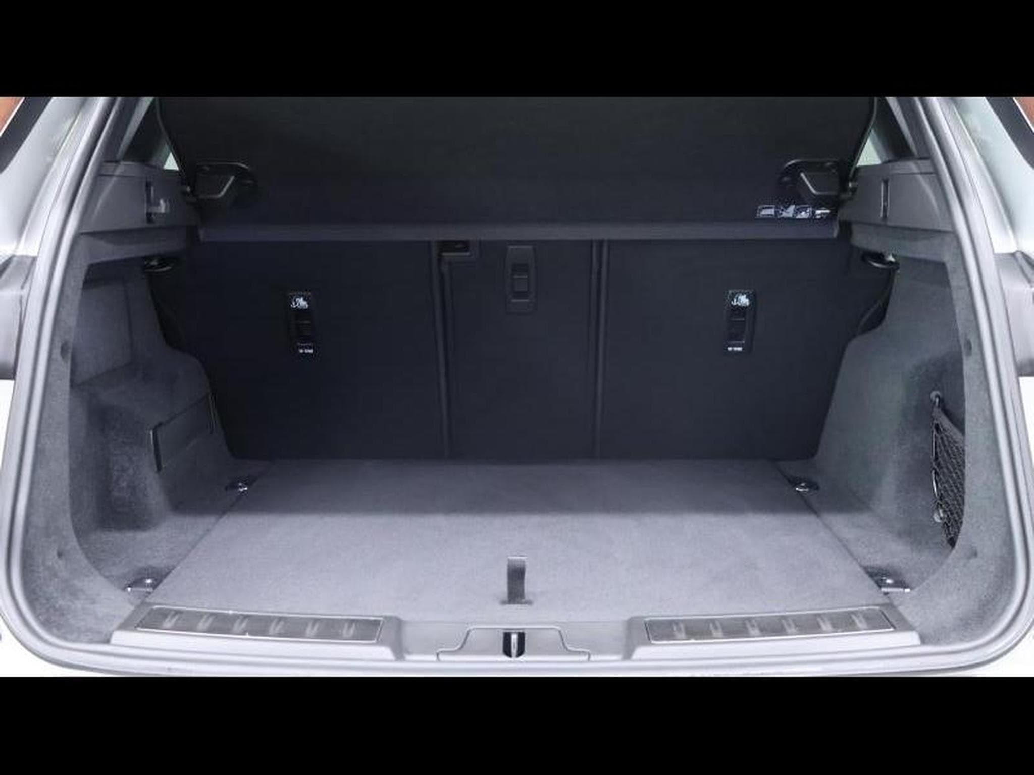 Land-Rover Range Rover Evoque D200 Dynamic SE AWD Auto (2024) - Photo 7