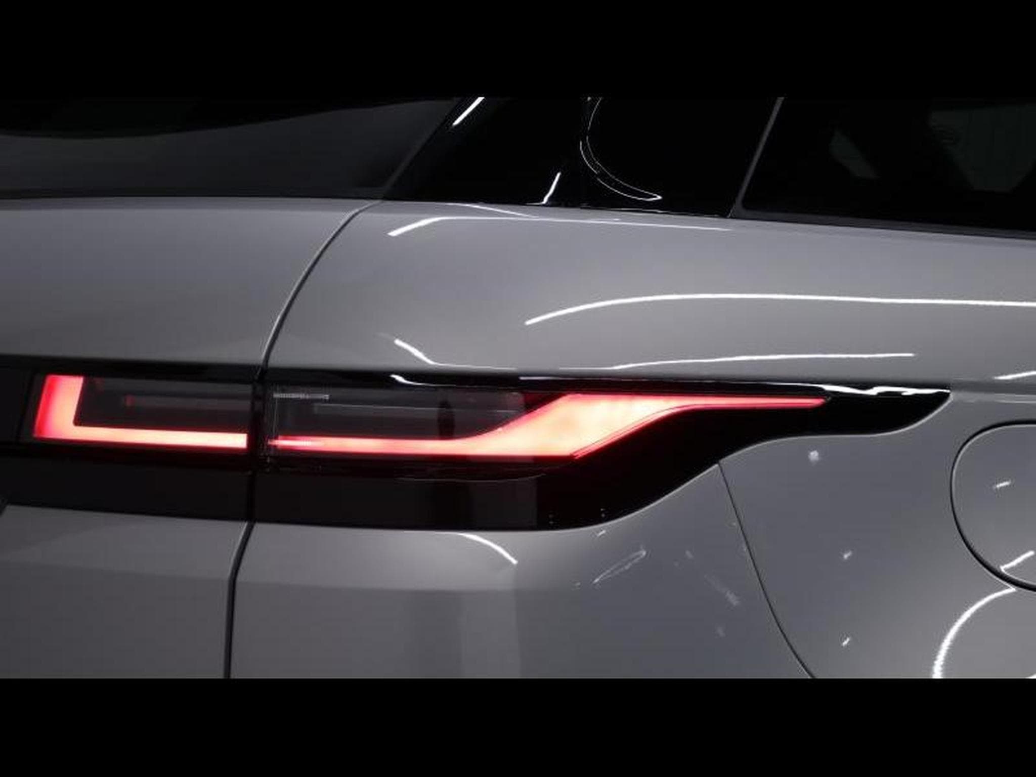 Land-Rover Range Rover Evoque D200 Dynamic SE AWD Auto (2024) - Photo 9