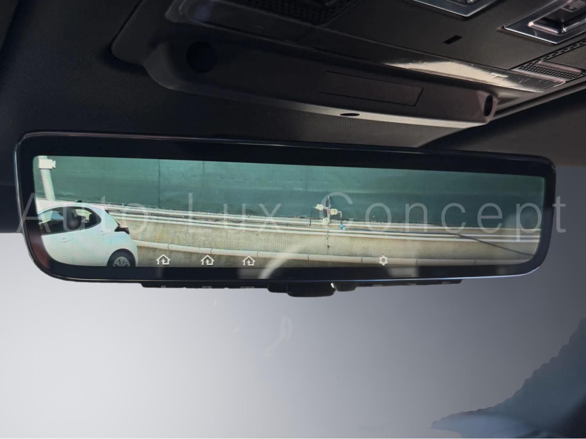 Land-Rover Defender 110 V8 P525 CARPATHIAN EDITION (2022) - Photo 21