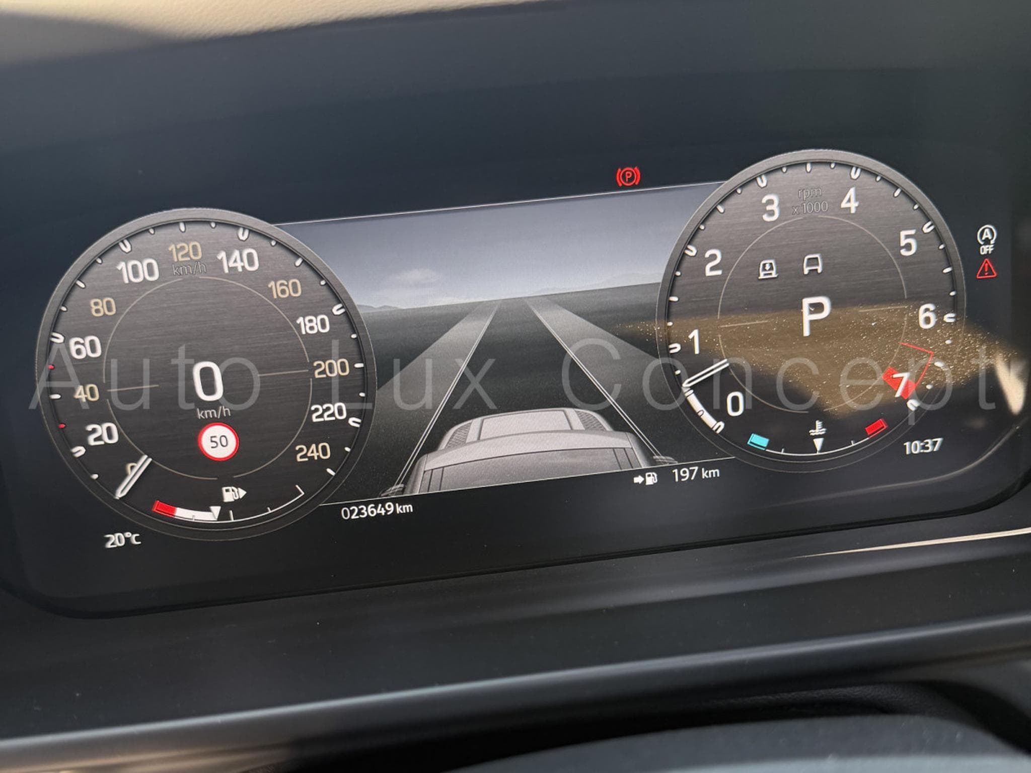 Land-Rover Defender 110 V8 P525 CARPATHIAN EDITION (2022) - Photo 27