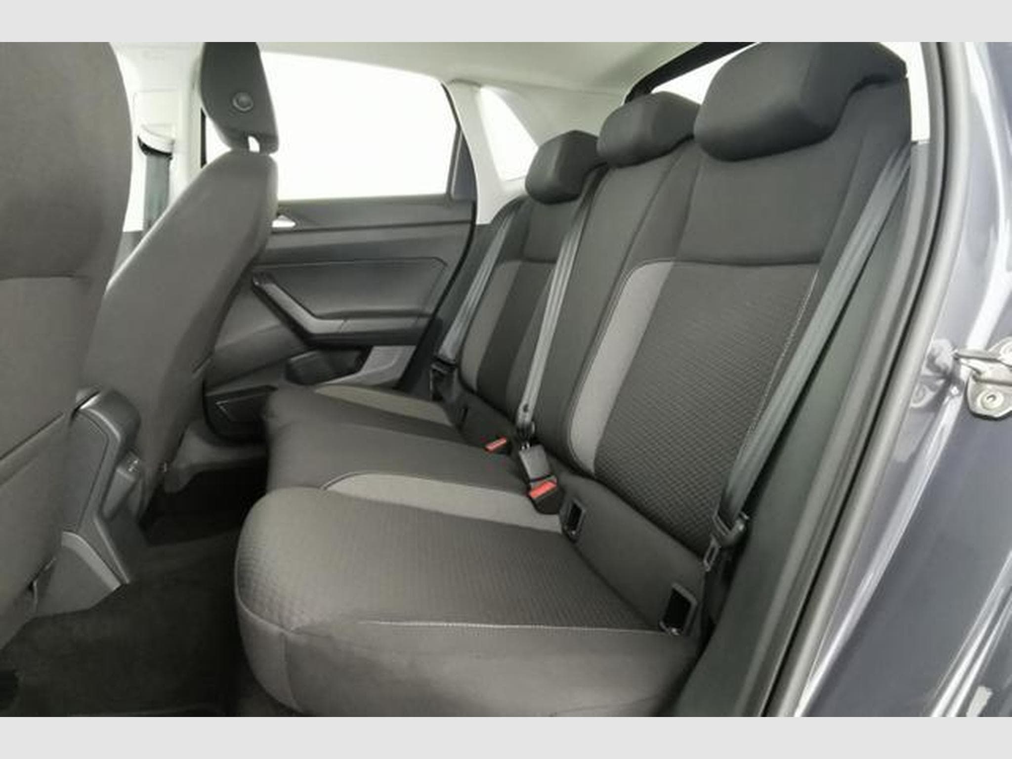 VW Polo LIFE (2025) - Photo 11