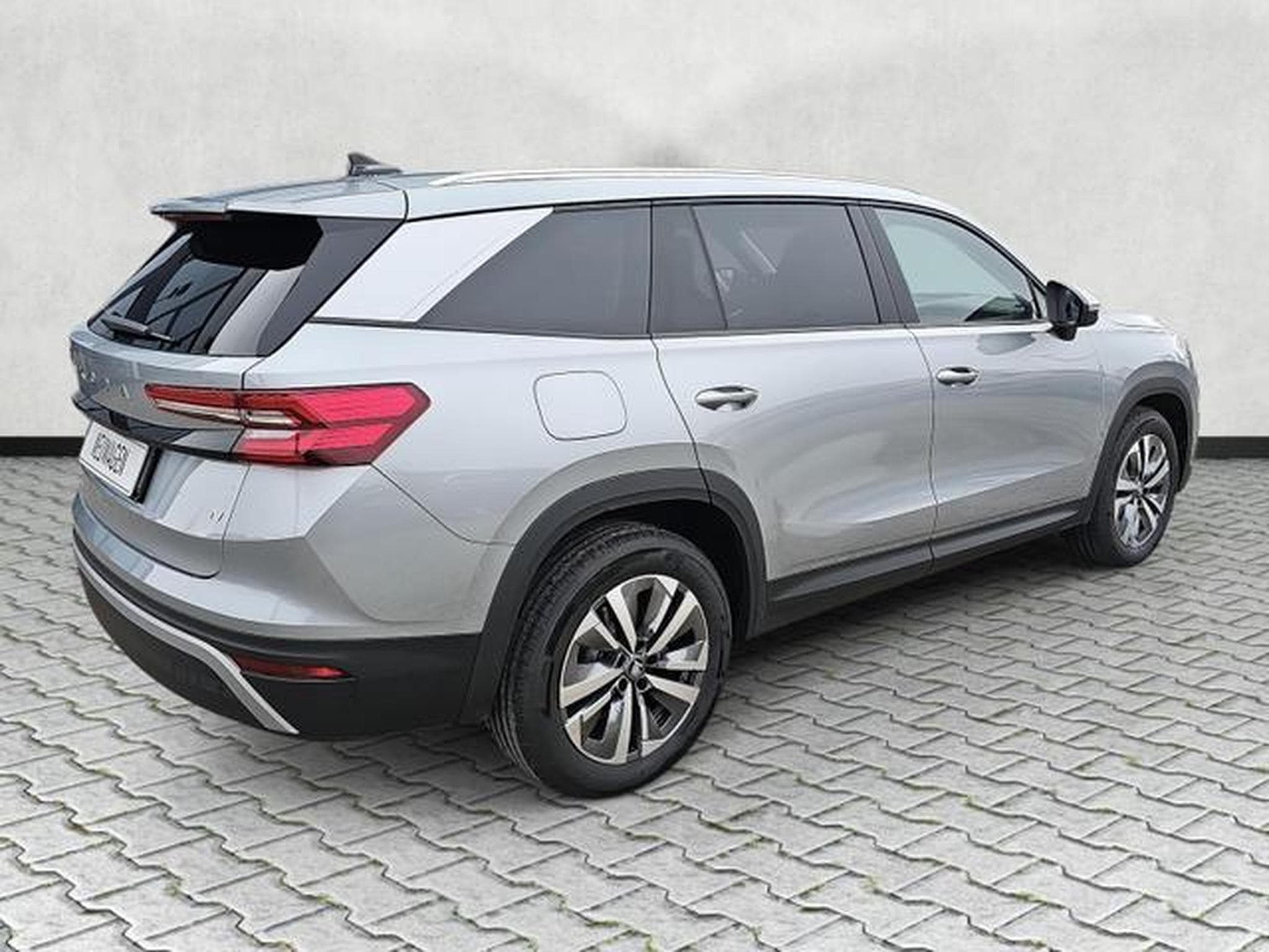 Skoda Kodiaq 1.5 TSI iV 150 kW Selection (2026) - Photo 7