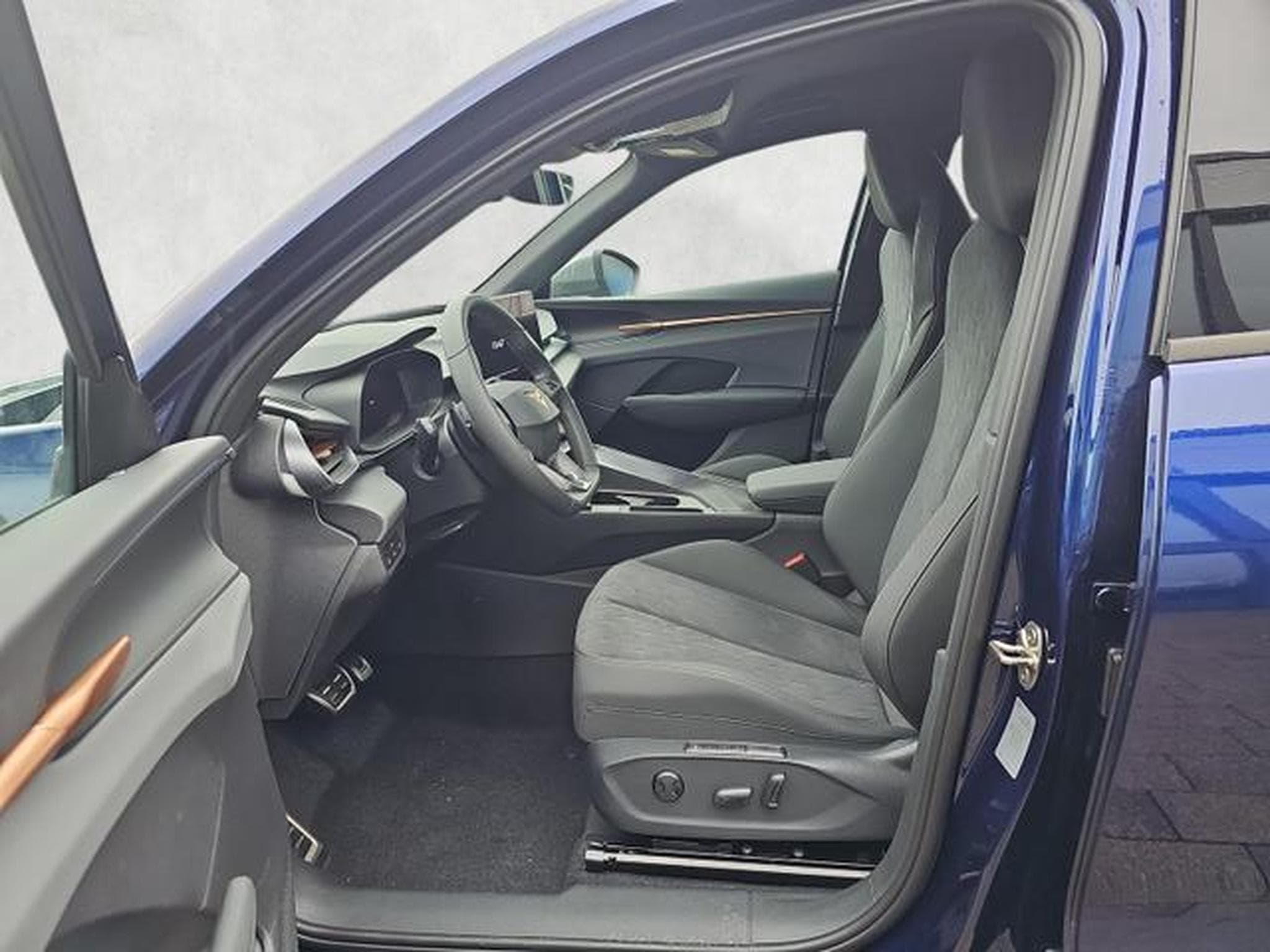 Cupra Terramar 1.5 eTSI 110 kW (2025) - Photo 9