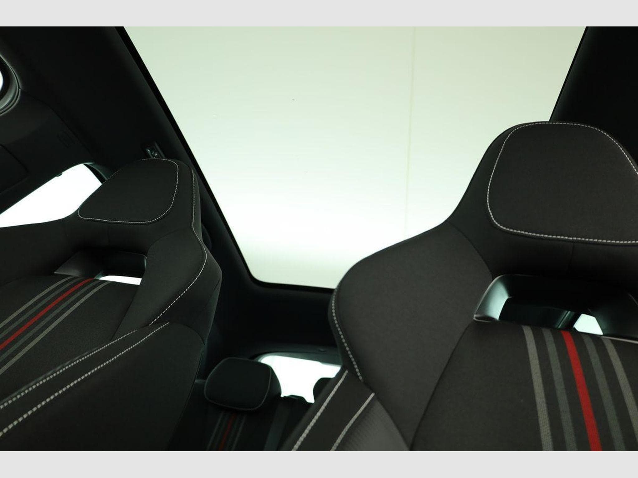 Skoda Scala Monte Carlo (2026) - Photo 11