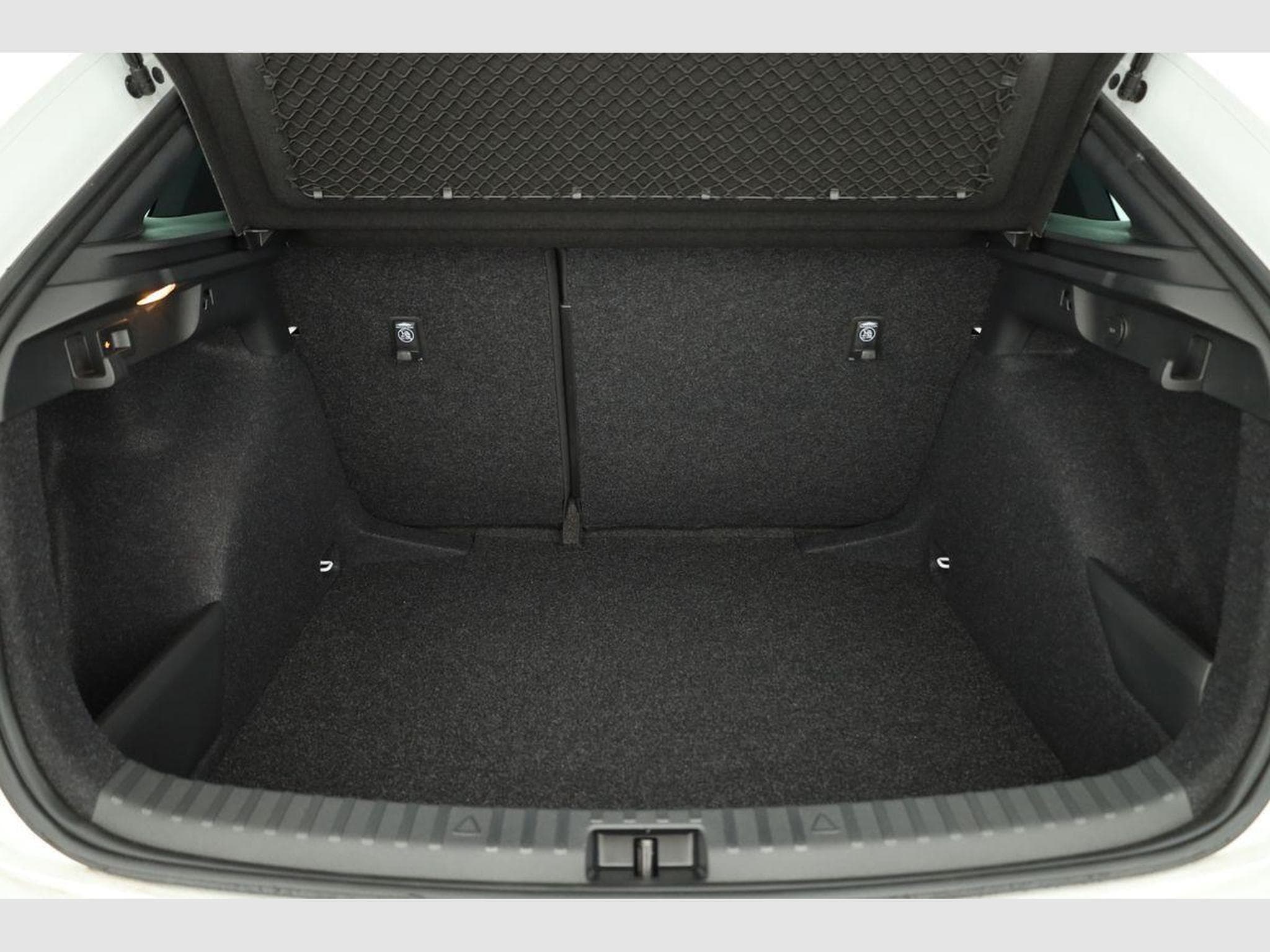 Skoda Scala Monte Carlo (2026) - Photo 13