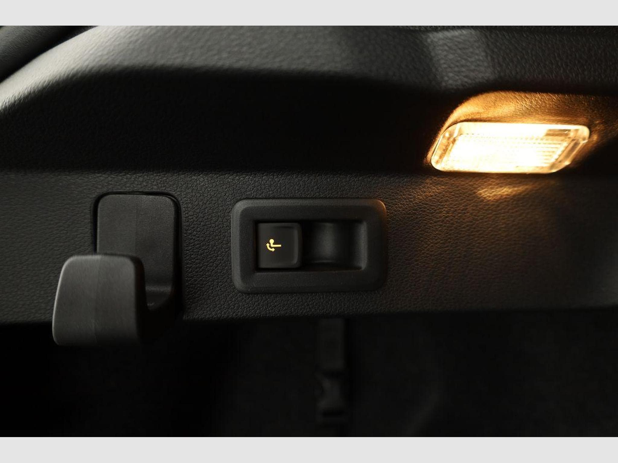 Skoda Scala Monte Carlo (2026) - Photo 14