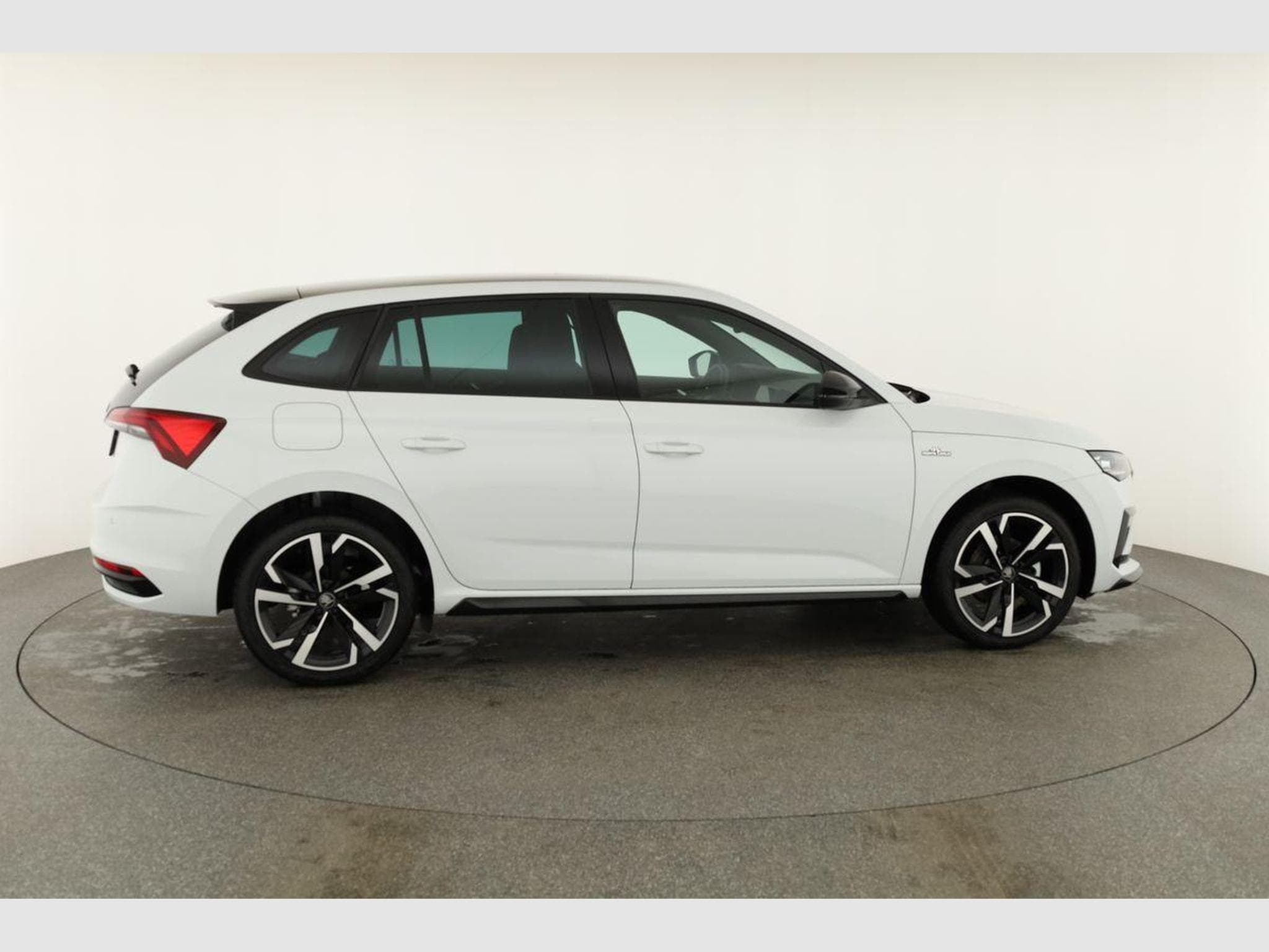 Skoda Scala Monte Carlo (2026) - Photo 22