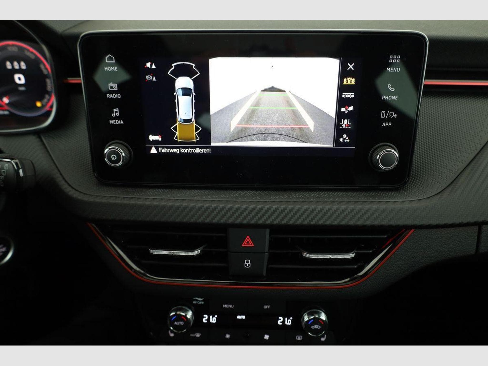 Skoda Scala Monte Carlo (2026) - Photo 6