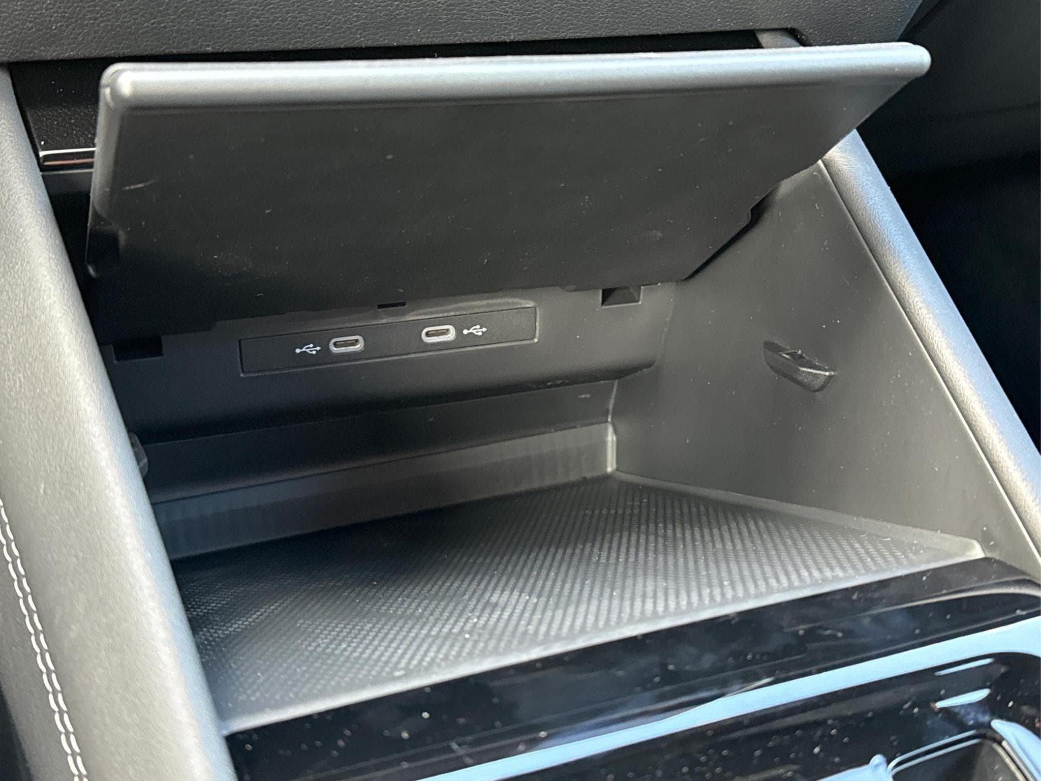 VW Tayron R-Line Edition Plus (2026) - Photo 22