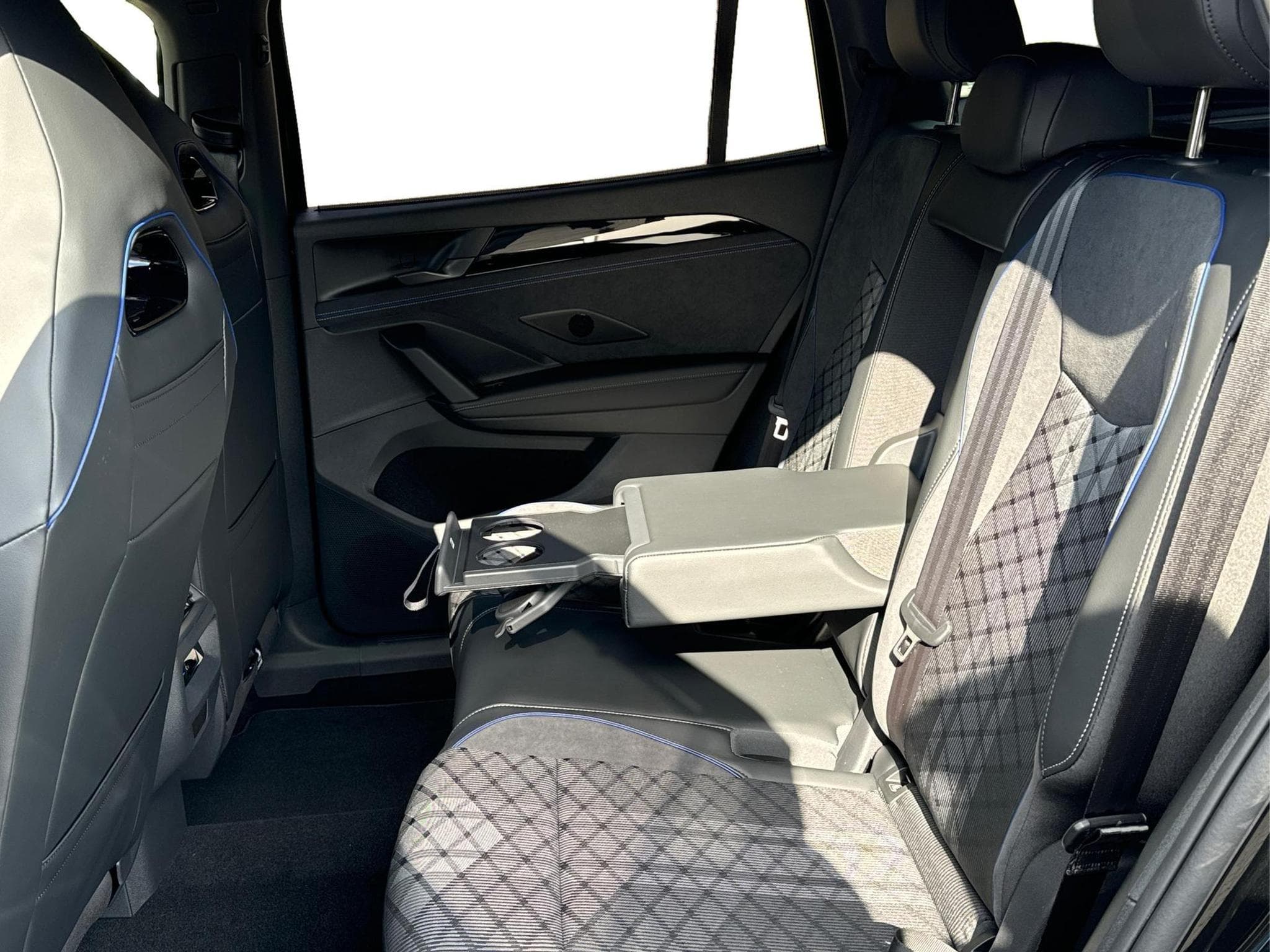 VW Tayron R-Line Edition Plus (2026) - Photo 18