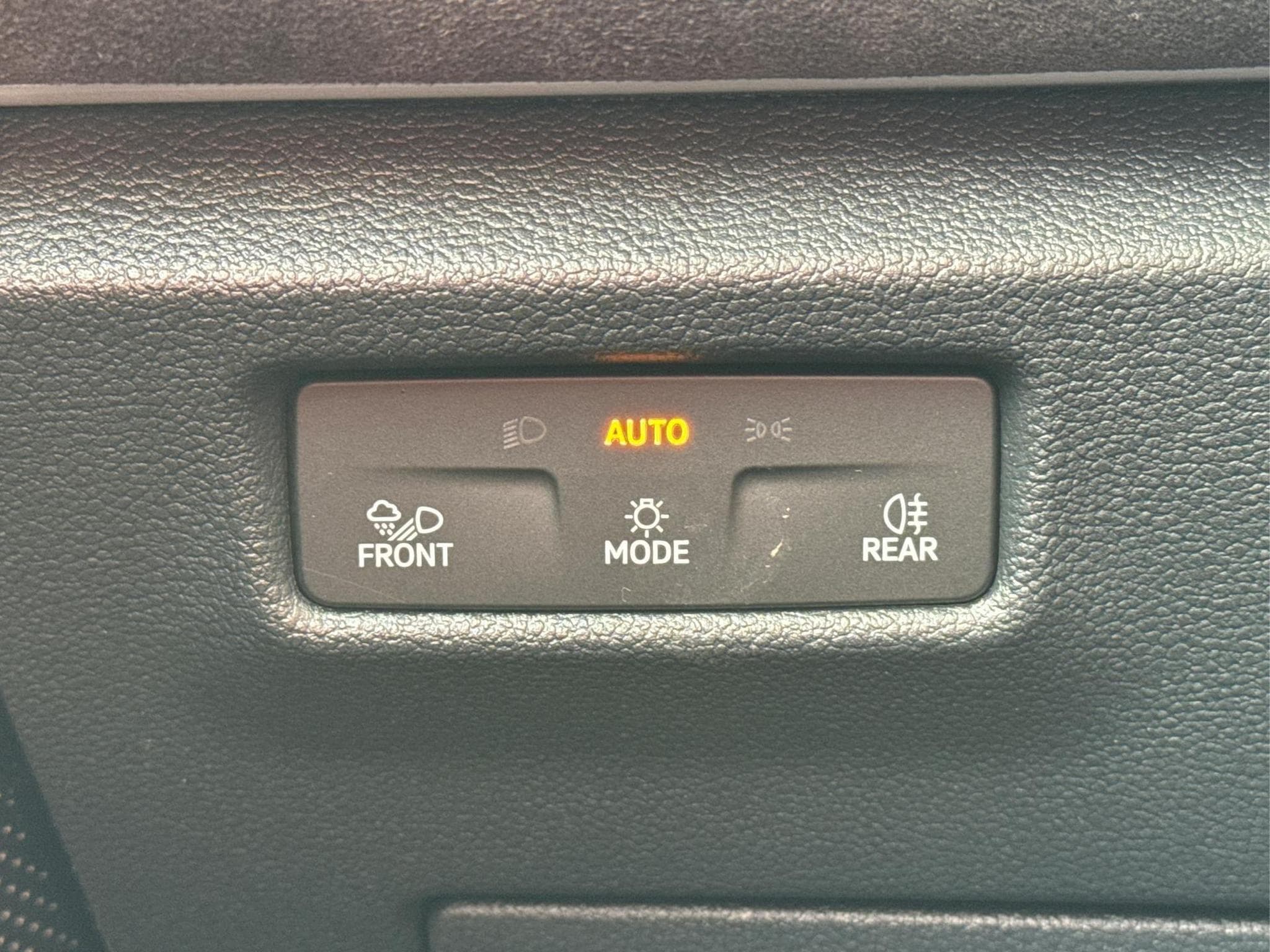 VW Tayron R-Line Edition Plus (2026) - Photo 22