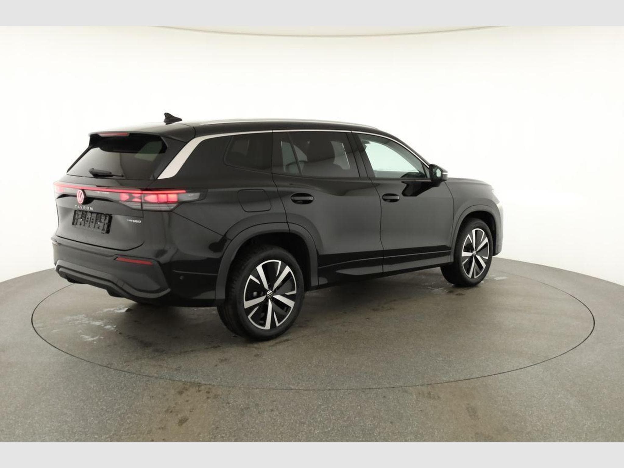 VW Tayron 1.5 TSI eHybrid 150 kW Life (2025) - Photo 20