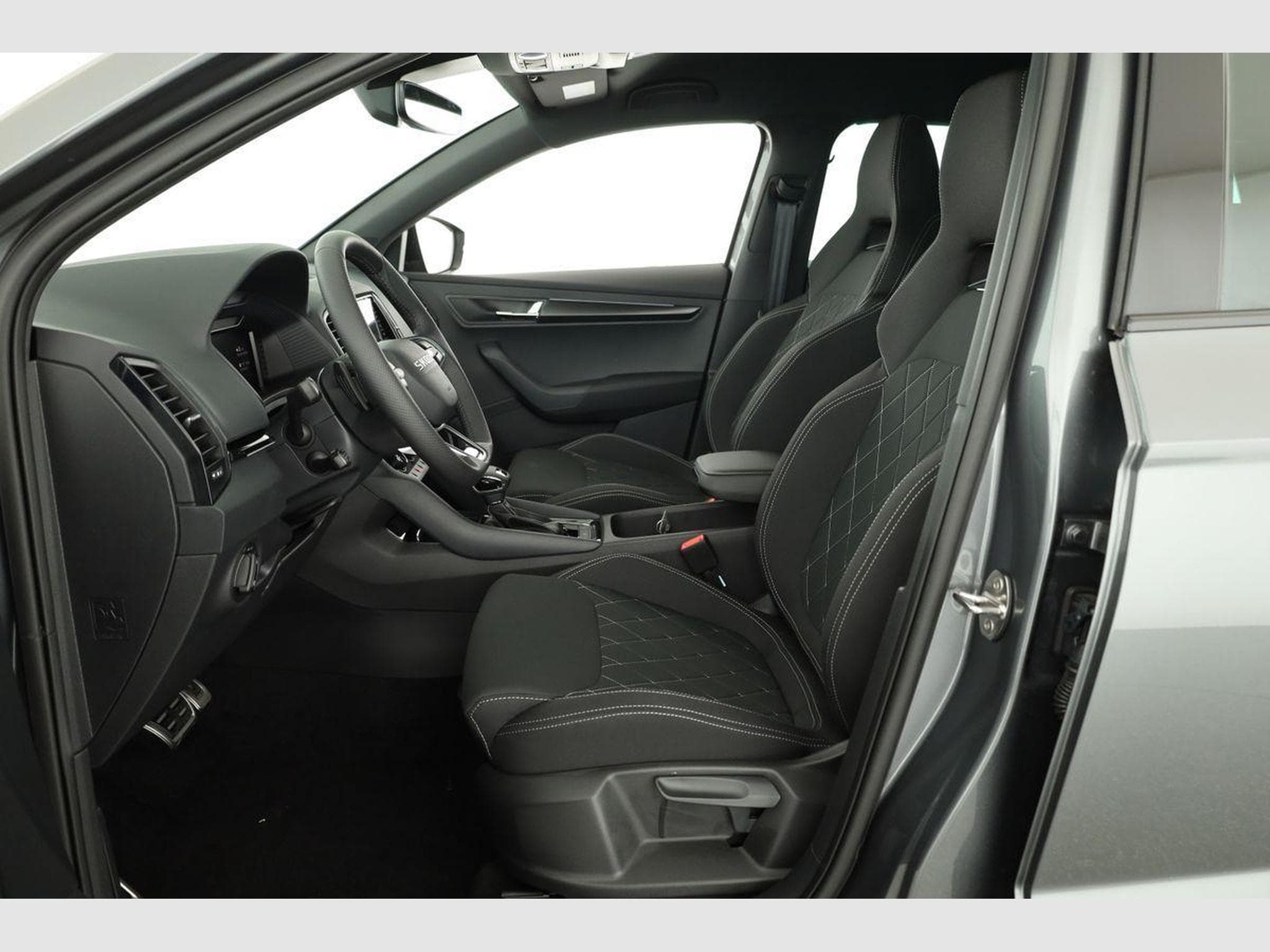 Skoda Karoq Sportline (2026) - Photo 10