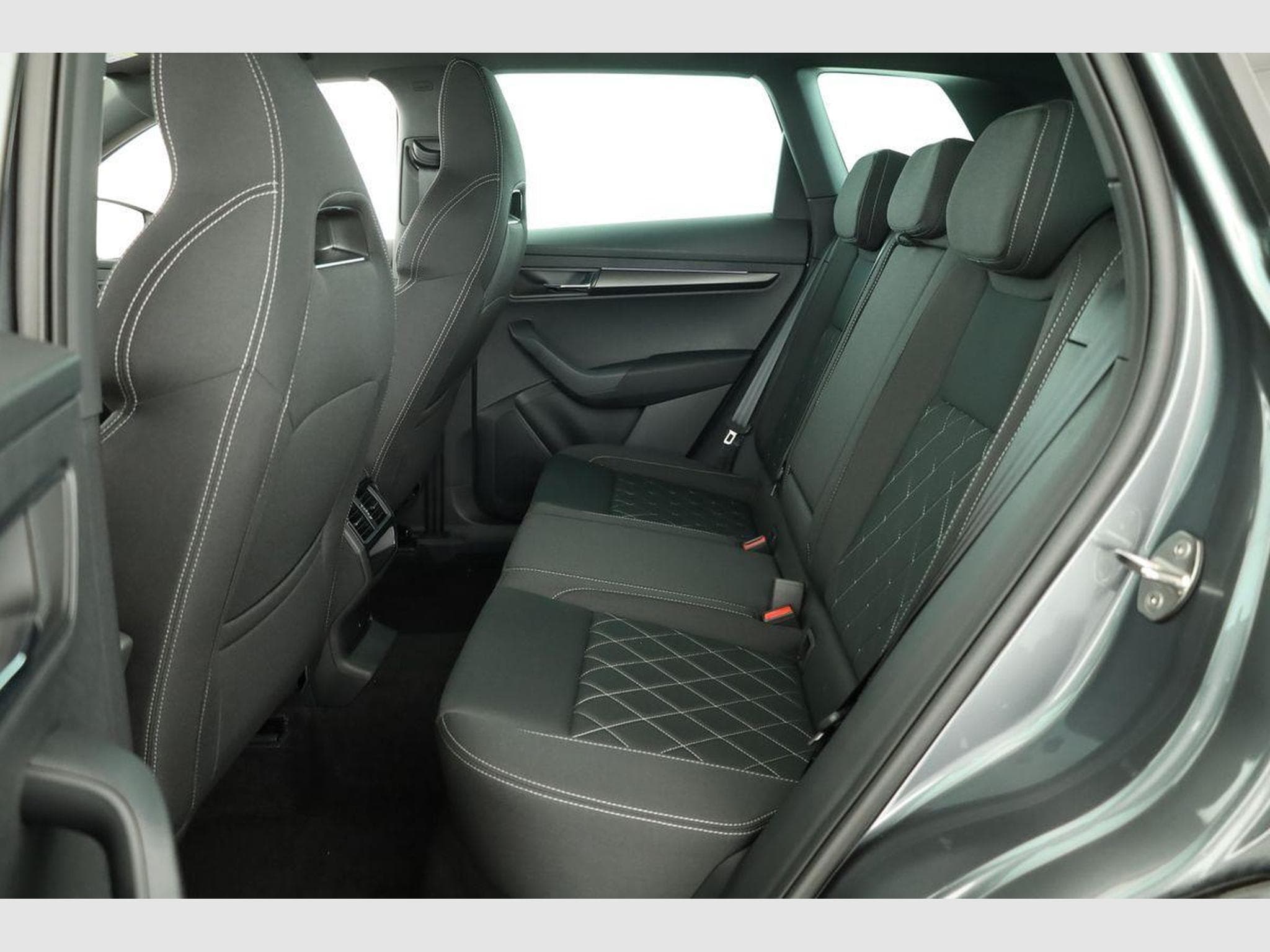 Skoda Karoq Sportline (2026) - Photo 11