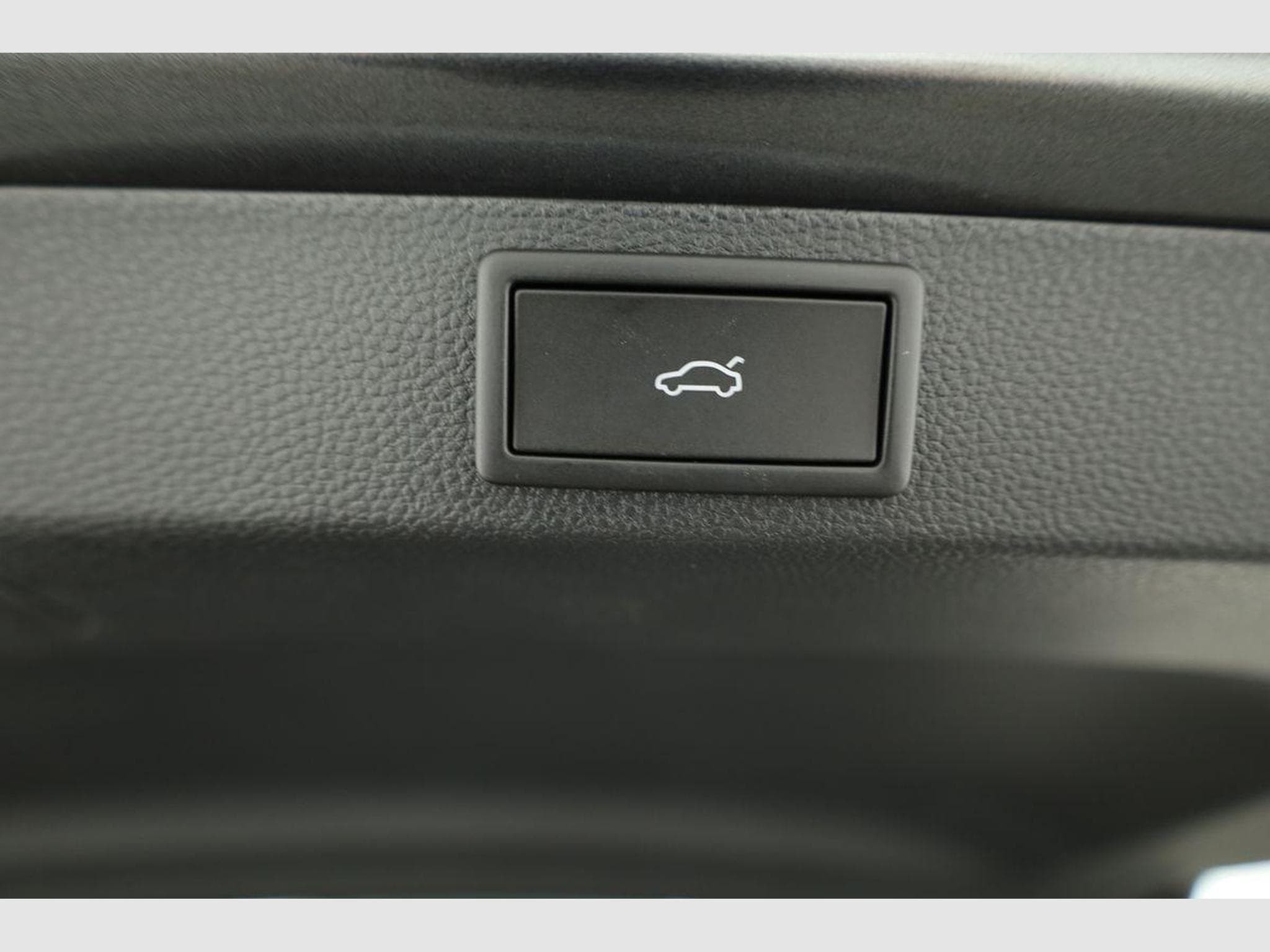 Skoda Karoq Sportline (2026) - Photo 13